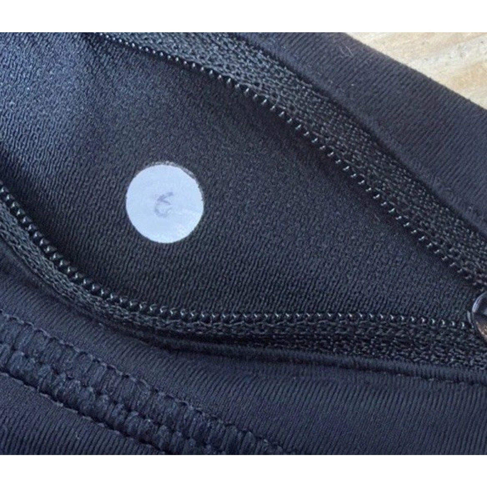 Lululemon Time To Sweat Crop *23" Black | SIZE: 6