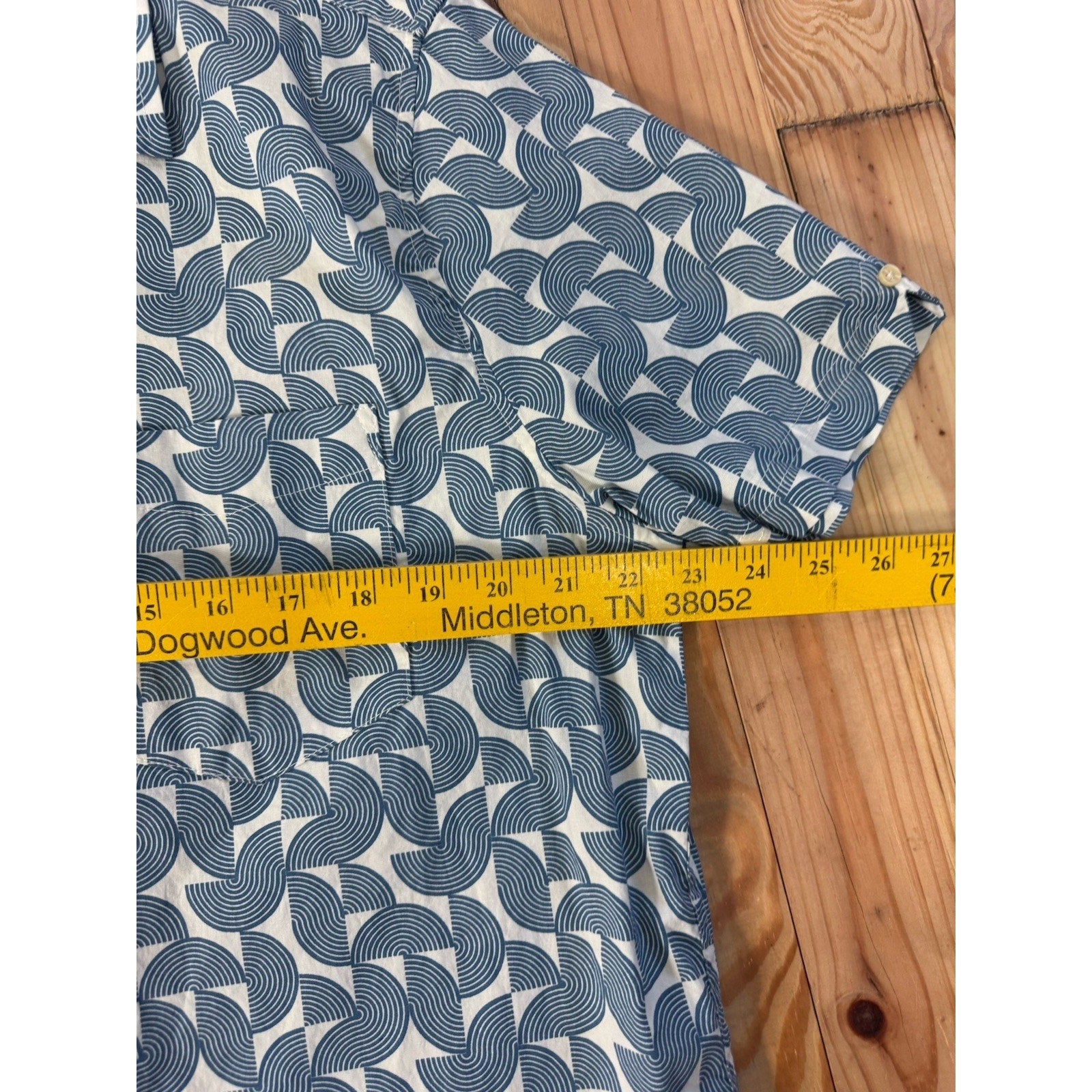 Ben Sherman men's XL Geo Block Print Shirt Button Up Short Sleeve Casual Blue
