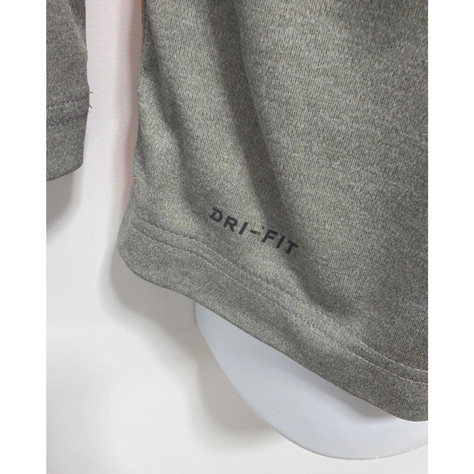 Nike Dri-Fit Boy's Youth XL Swoosh Logo Orange Reflective Long Sleeve, EUC