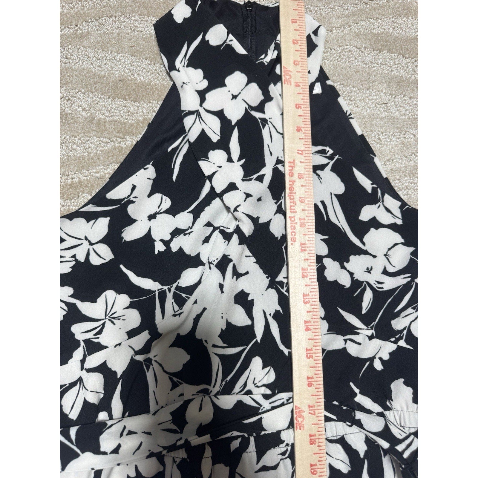 NWT London Times Size 10 Black White Floral Halter Wide Leg Jumpsuit Belted