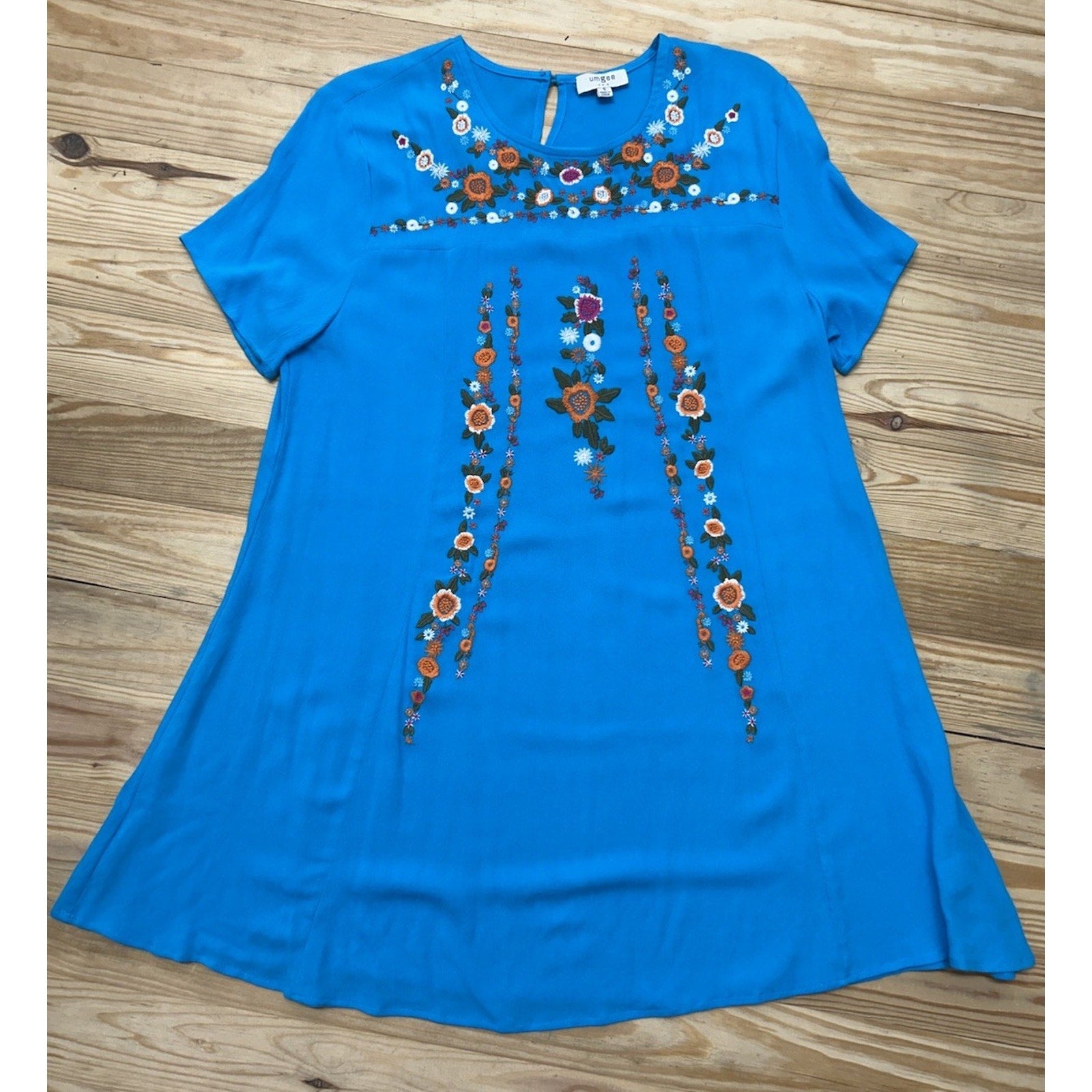 UMGEE BRIGHT TURQUOISE BLUE SHORT SLEEVE EMBROIDERED FLOWY BOHO A-LINE DRESS SM.