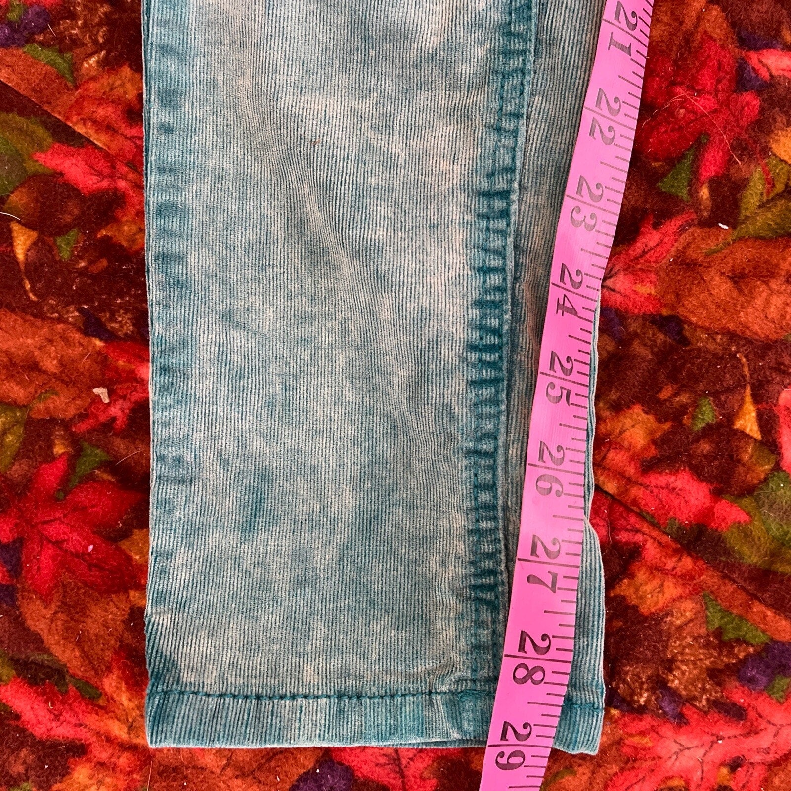 MUDD ACID WASHED SKINNY CORDUROY JEANS JR SZ 5-INDIAN TEAL- EUC womans pants