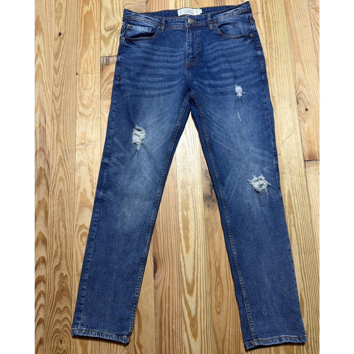 Akademiks Jeanius Men's Jeans Distressed Straight Leg Denim Sizes 34x32 Stretch