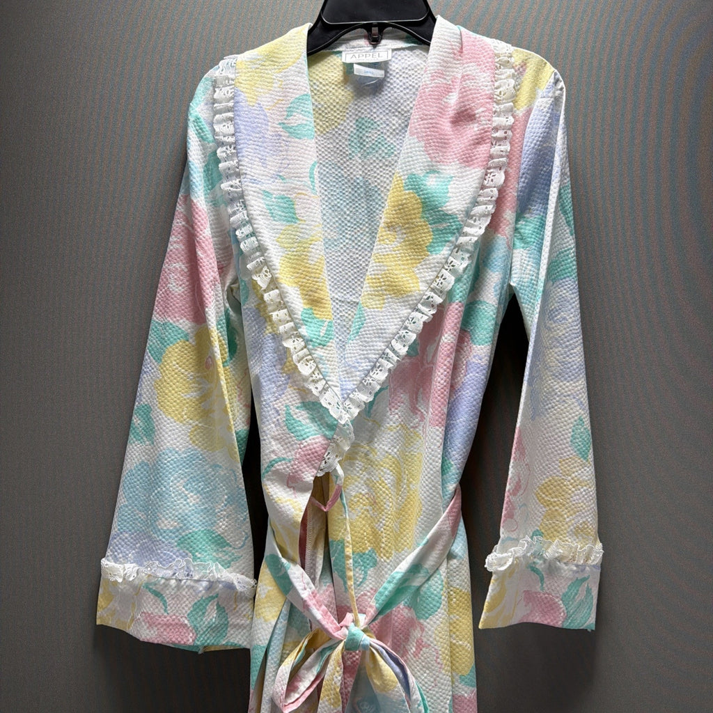 Vintage 80s Appel floral print Full length Lace Trim Robe Small Union Made USA