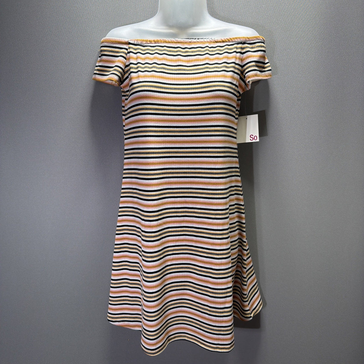 SO Womens Medium Ribbed Off-Shoulder Stretchy Mini Dress NWT
