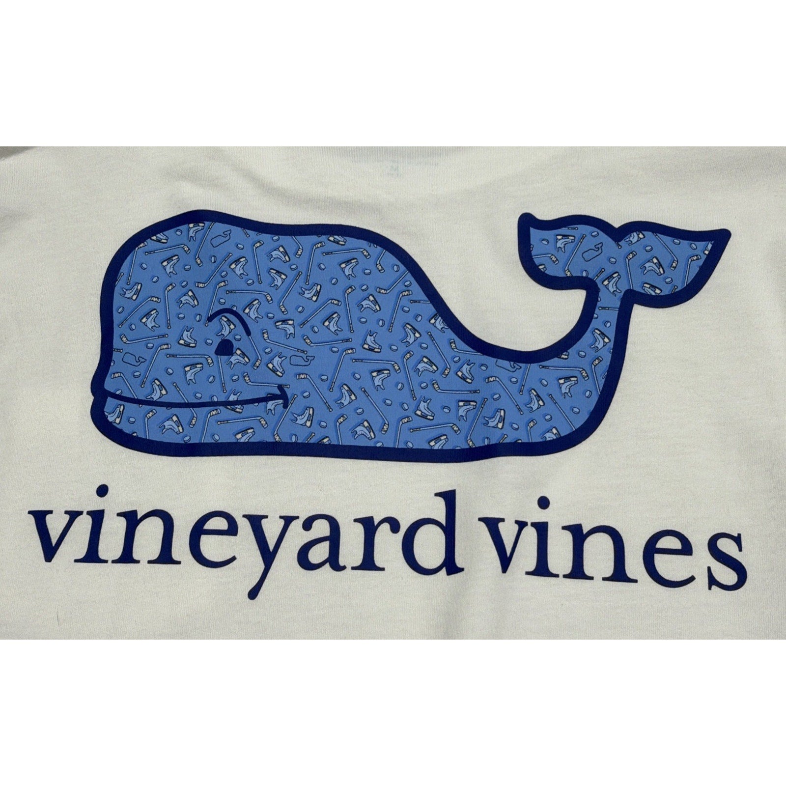 New ! Vineyard Vines Boys White Cap Hockey Gear Whale Pocket T-Shirt 12-14 M