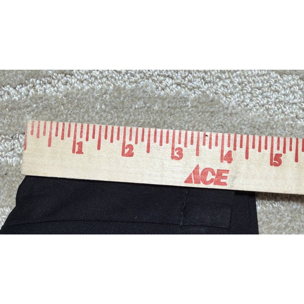 New COUNTERPARTS Mid Rise Black Chino Shorts - Women's Size 4 NWT 32x5”