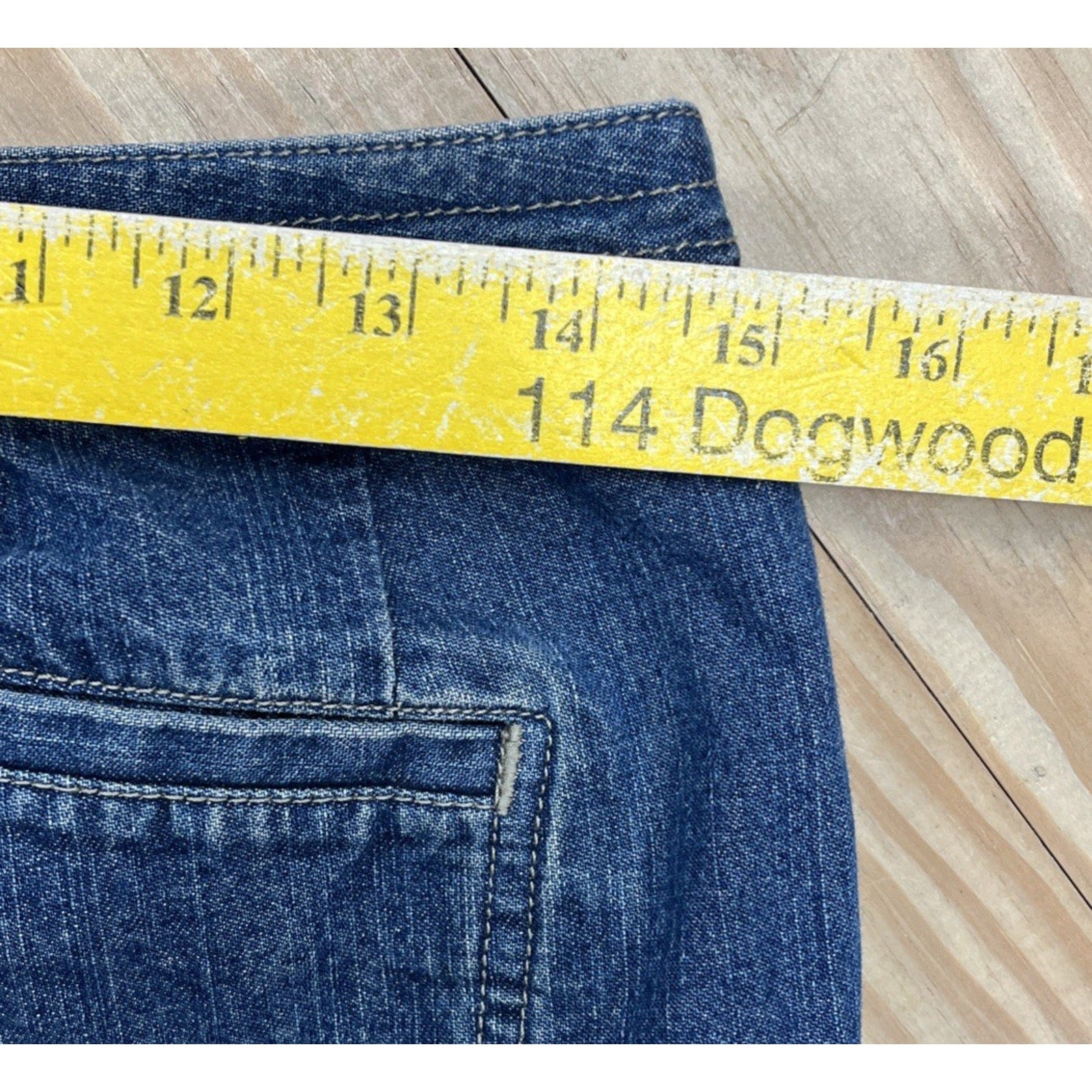J.Jill Genuine Fit Below Waist Stretch DARK WASH Jeans Women’s size 4 Petite