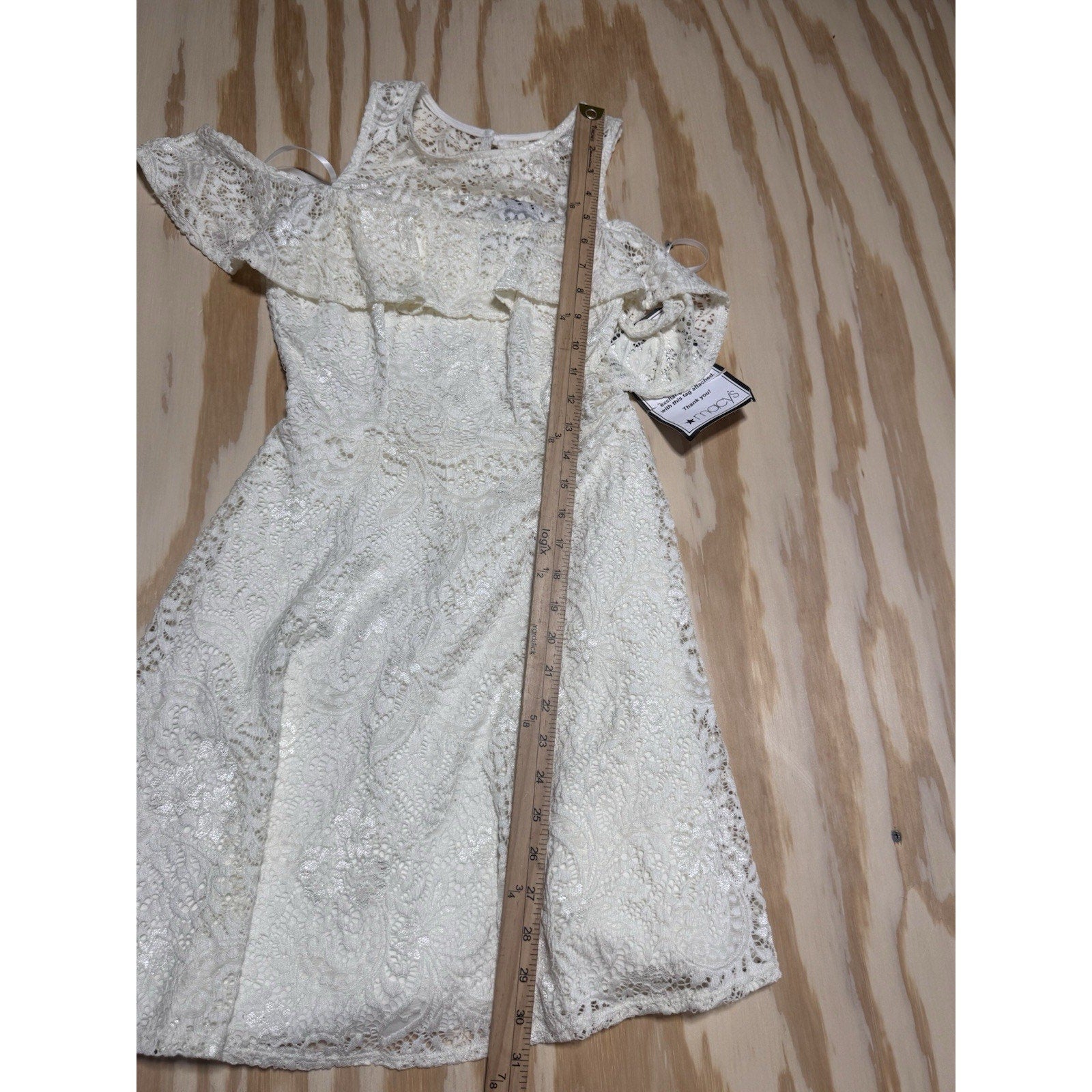 B Darlin Ivory Lace Cold Shoulder Fit Flare Dress Juniors 5/6 NWT Macy’s Party