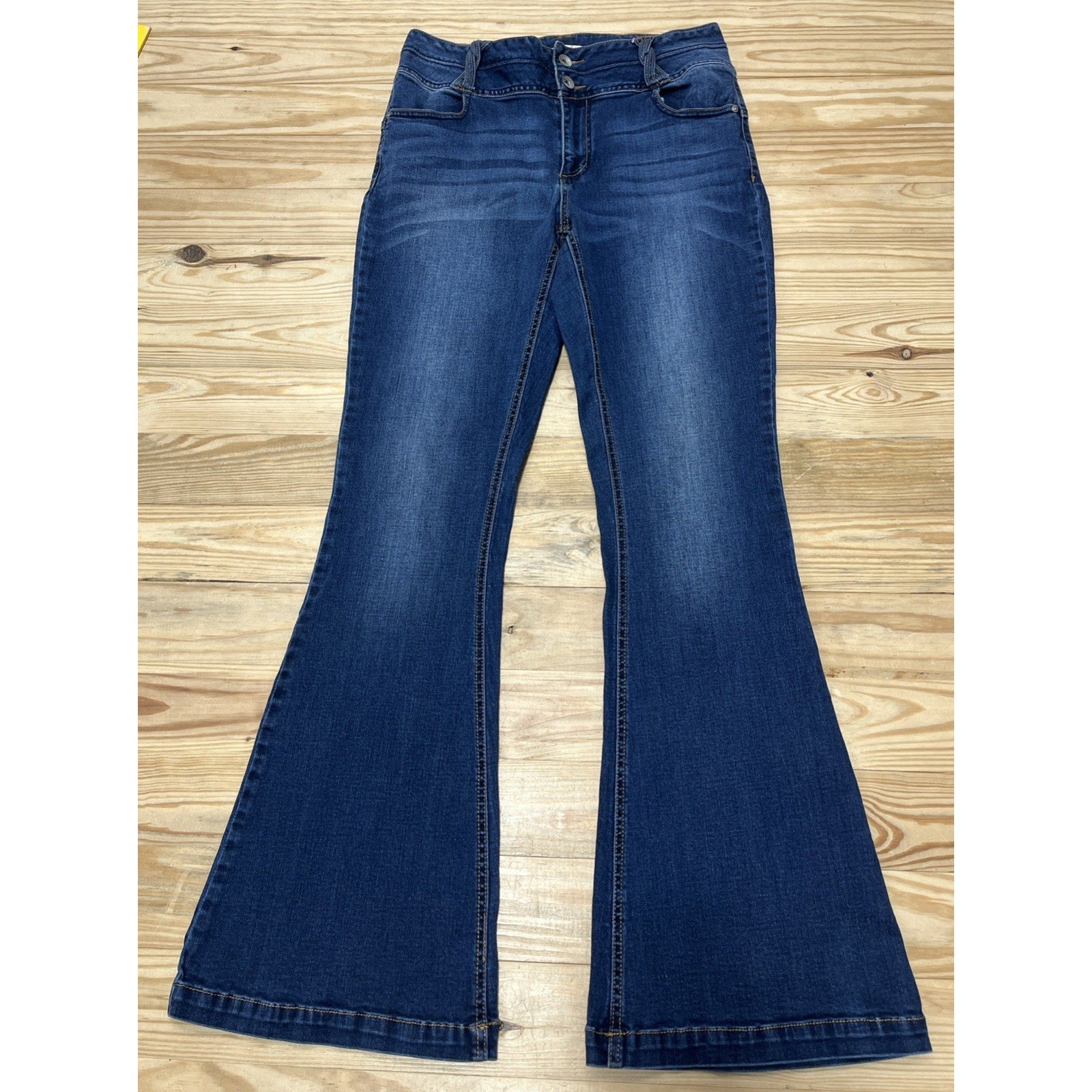 Est 1946 Denim Cato Jeans Super High Hi-Rise Flare Stretch Size 12 Dark Wash