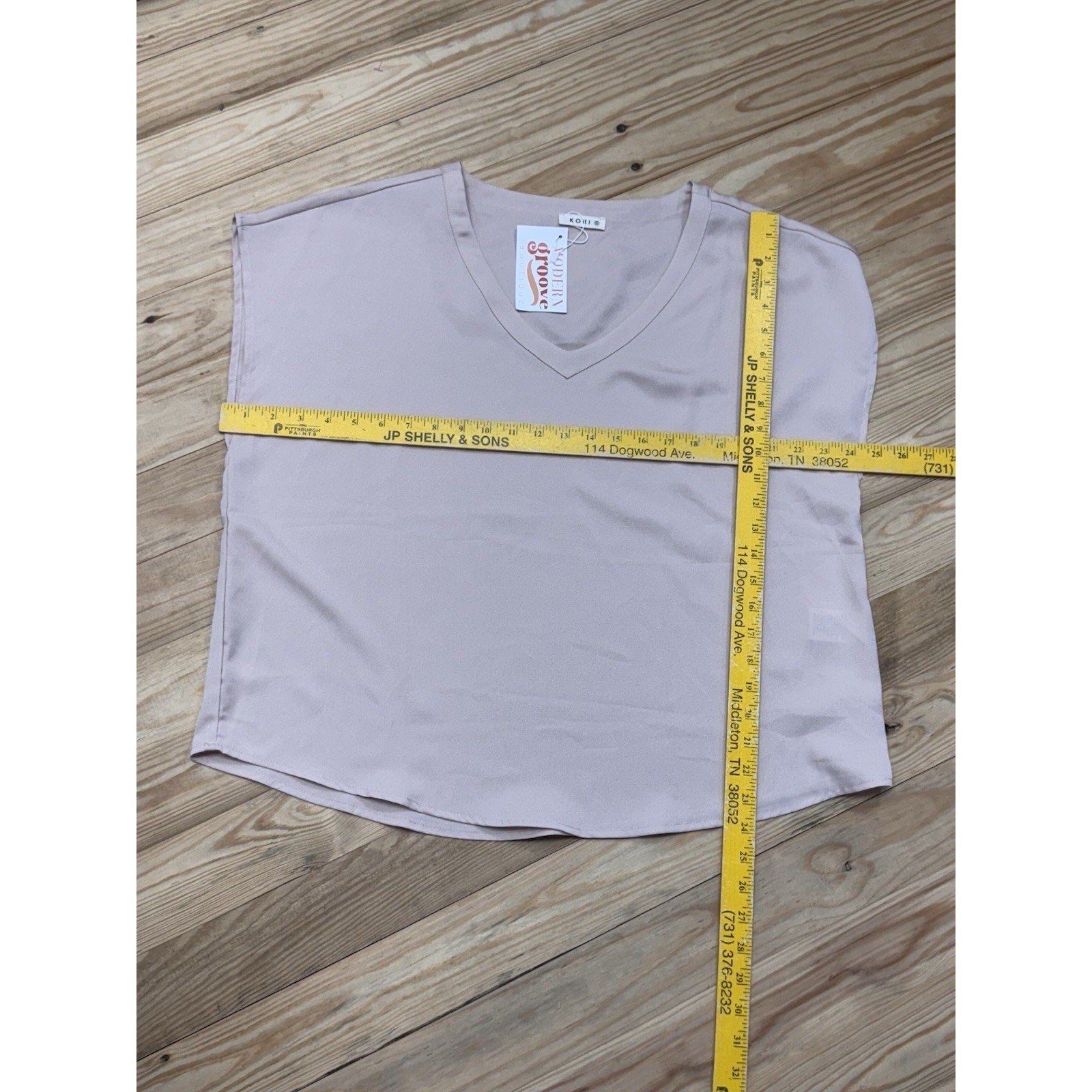 Kori Peach Short Sleeve V-neck T-Shirt Relaxed Fit Top Women’s Size S NWT