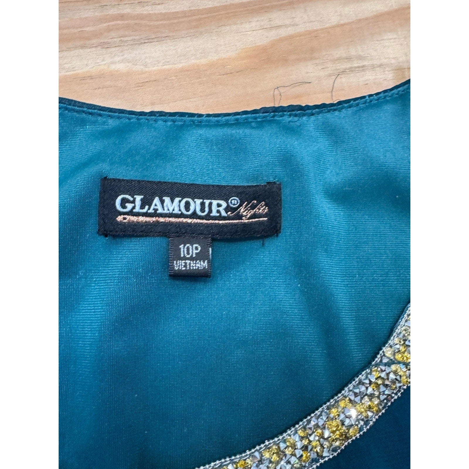 Glamour Nights Green Chiffon Velour Overlay Dress Beaded Neckline Women 10P NWT