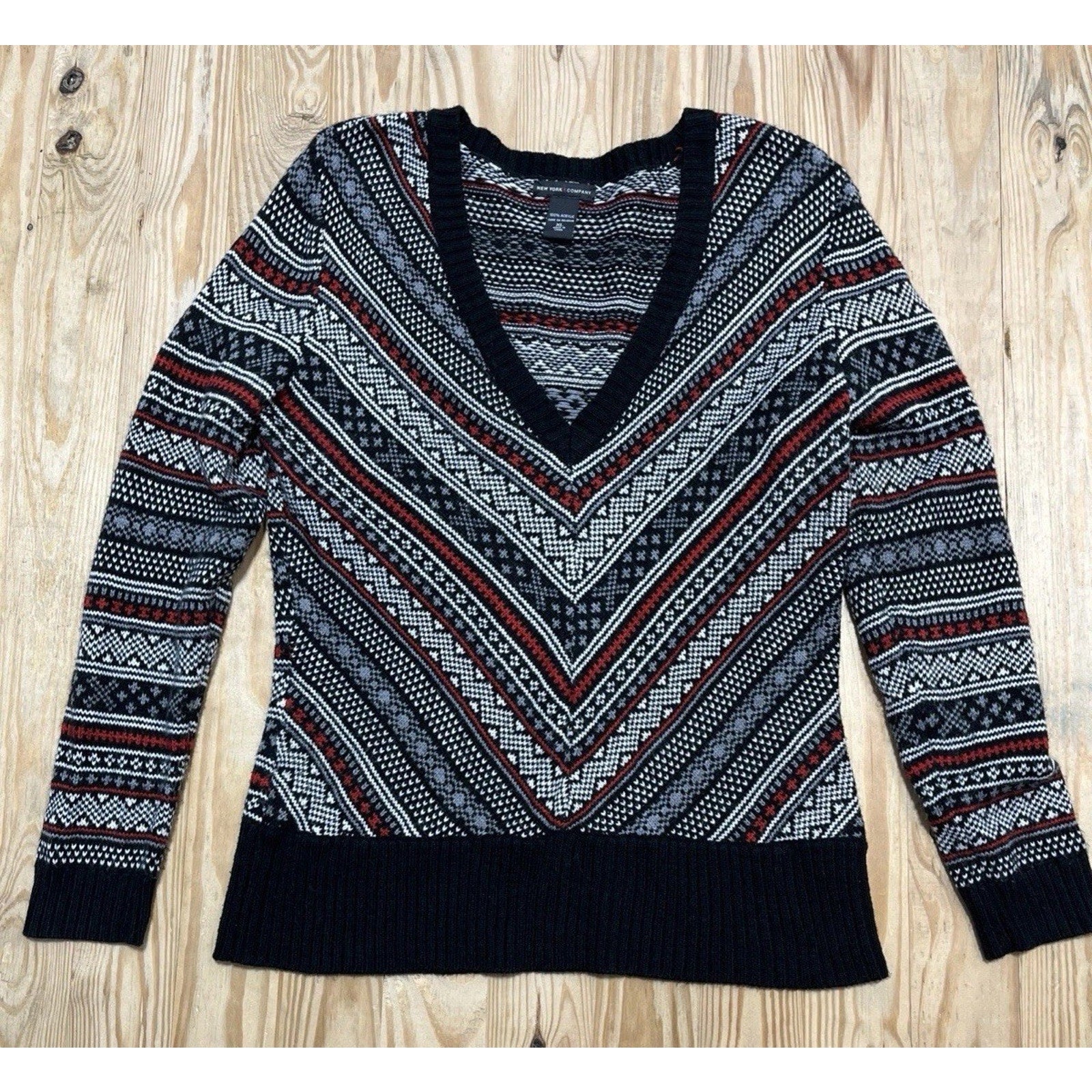 New York And Company Nordic V Neck Sweater Size XL