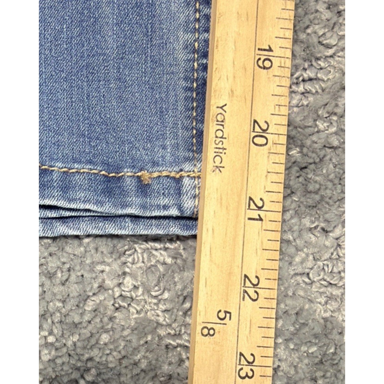 Seven7 Jeans Women's 12 Blue Denim Embroidered Skinny Crop Medium Wash Mid Rise