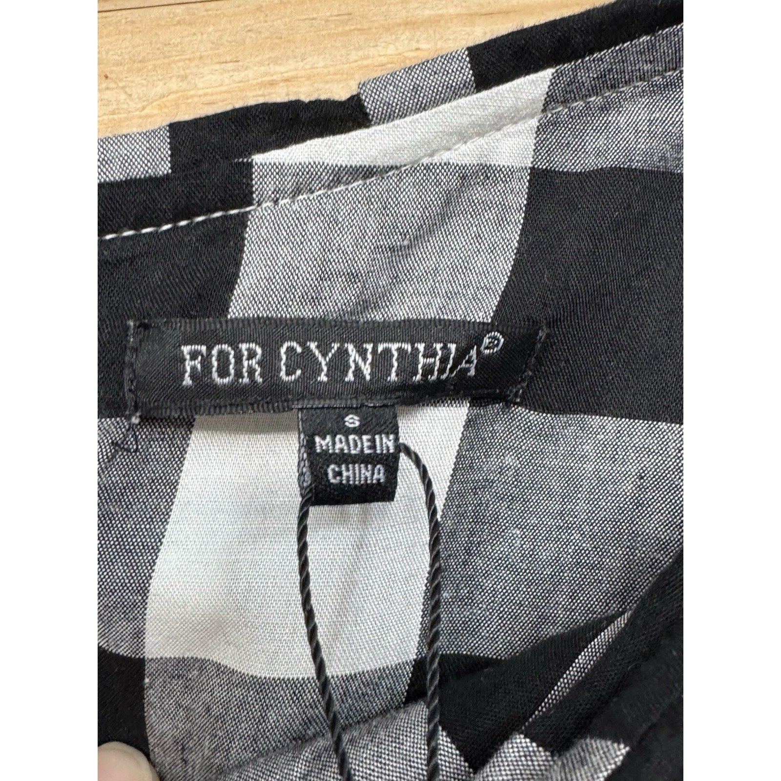 For Cynthia Gingham Black and White Long Sleeve Off The Shoulder Women S NWT