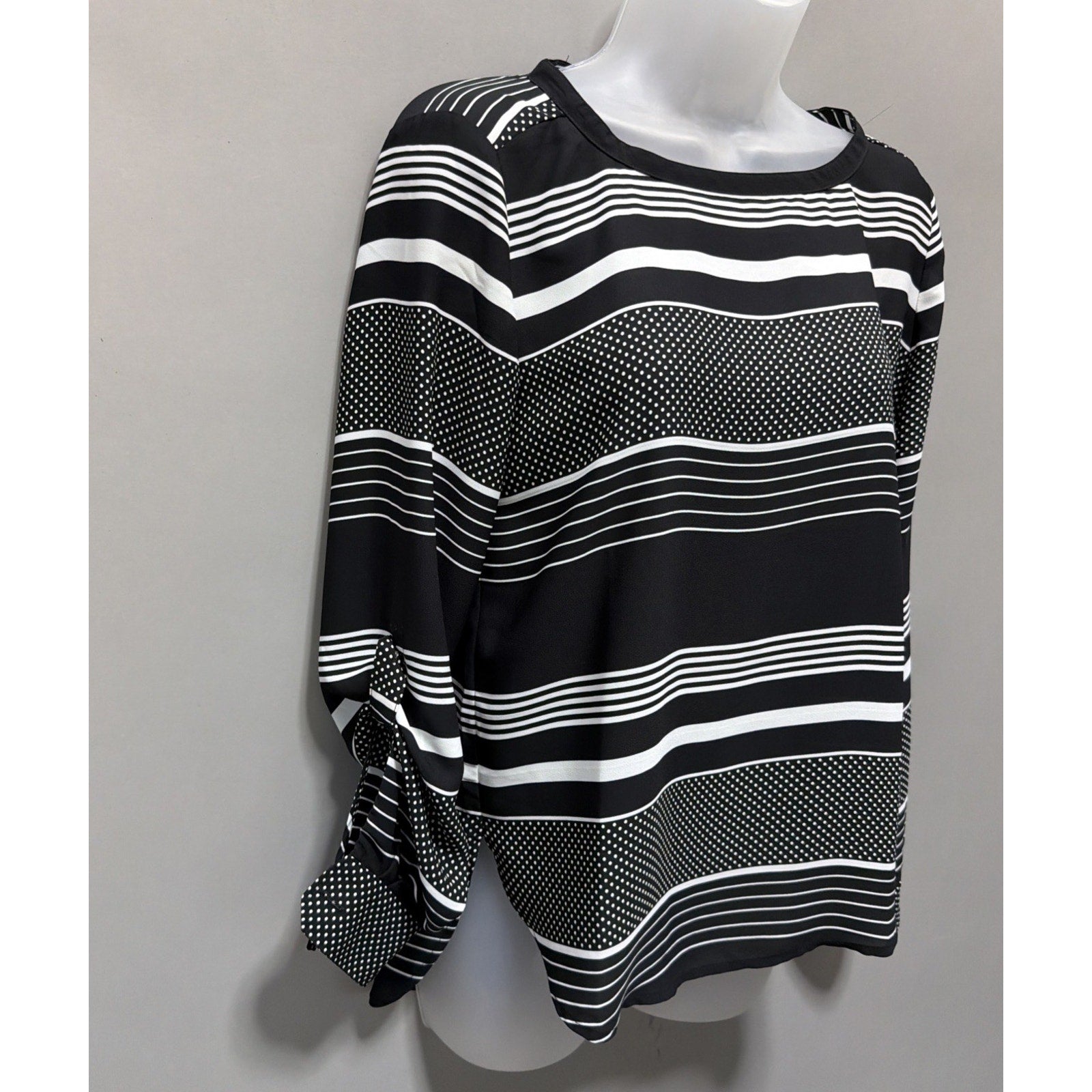 Ann Taylor LOFT Blouse Top Size XS Black White Striped Long Adj. Tab Sleeves
