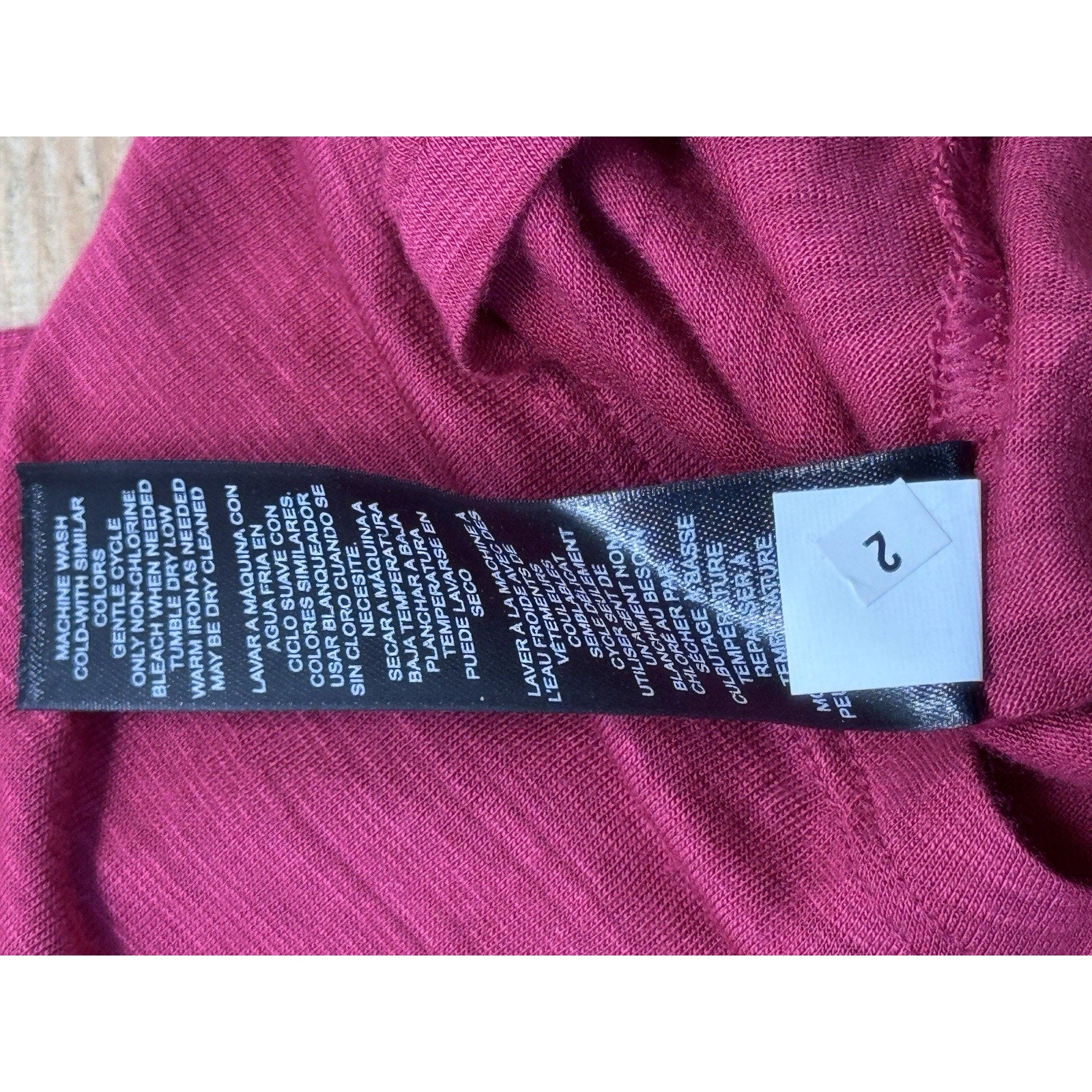 White House Black Market Fusia 1/4 Button Lace Up Pocket Tee Women’s Size M