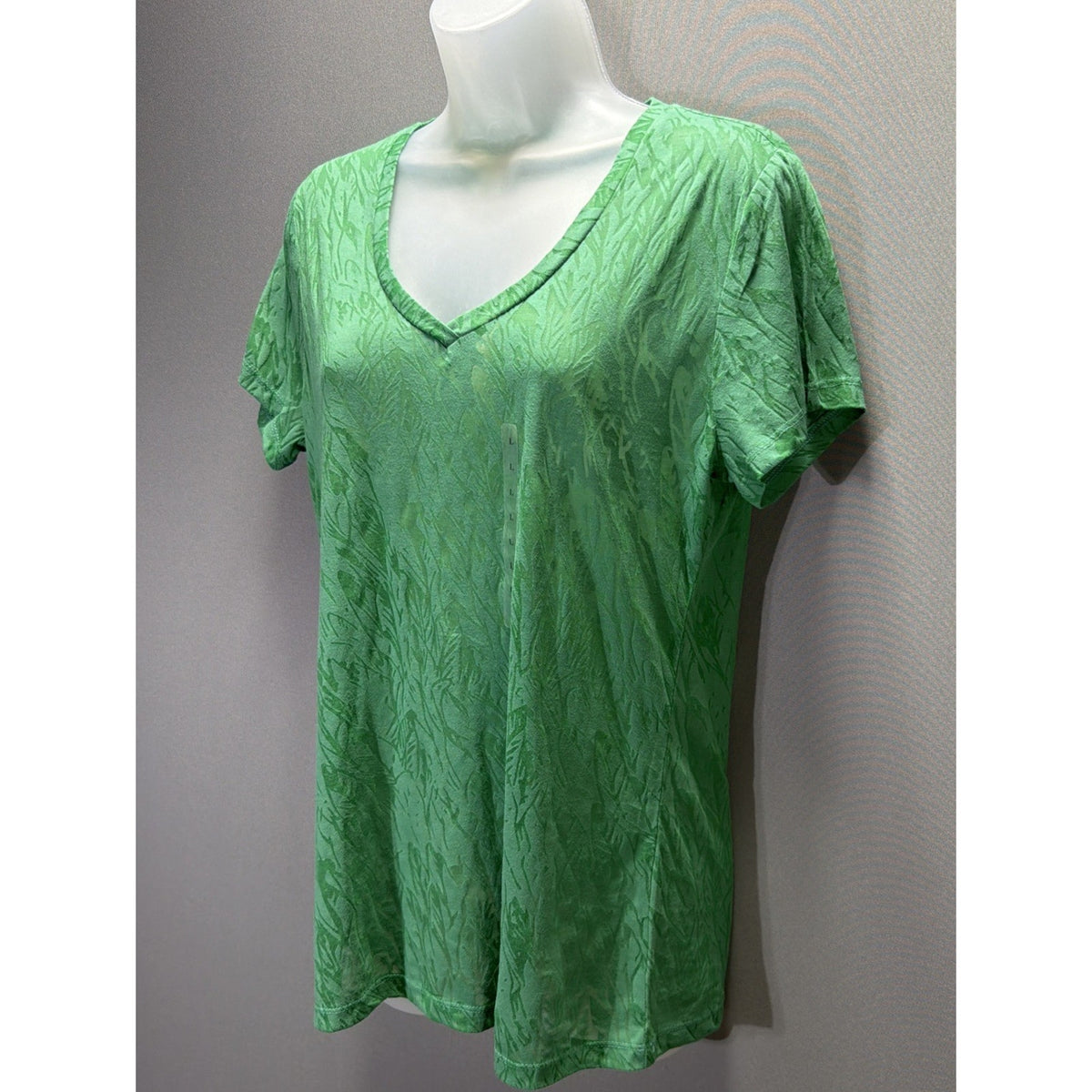 Loft Womens L Green Semi Sheer Velvet Feel Floral V Neck Short Sleeve Tee NWT