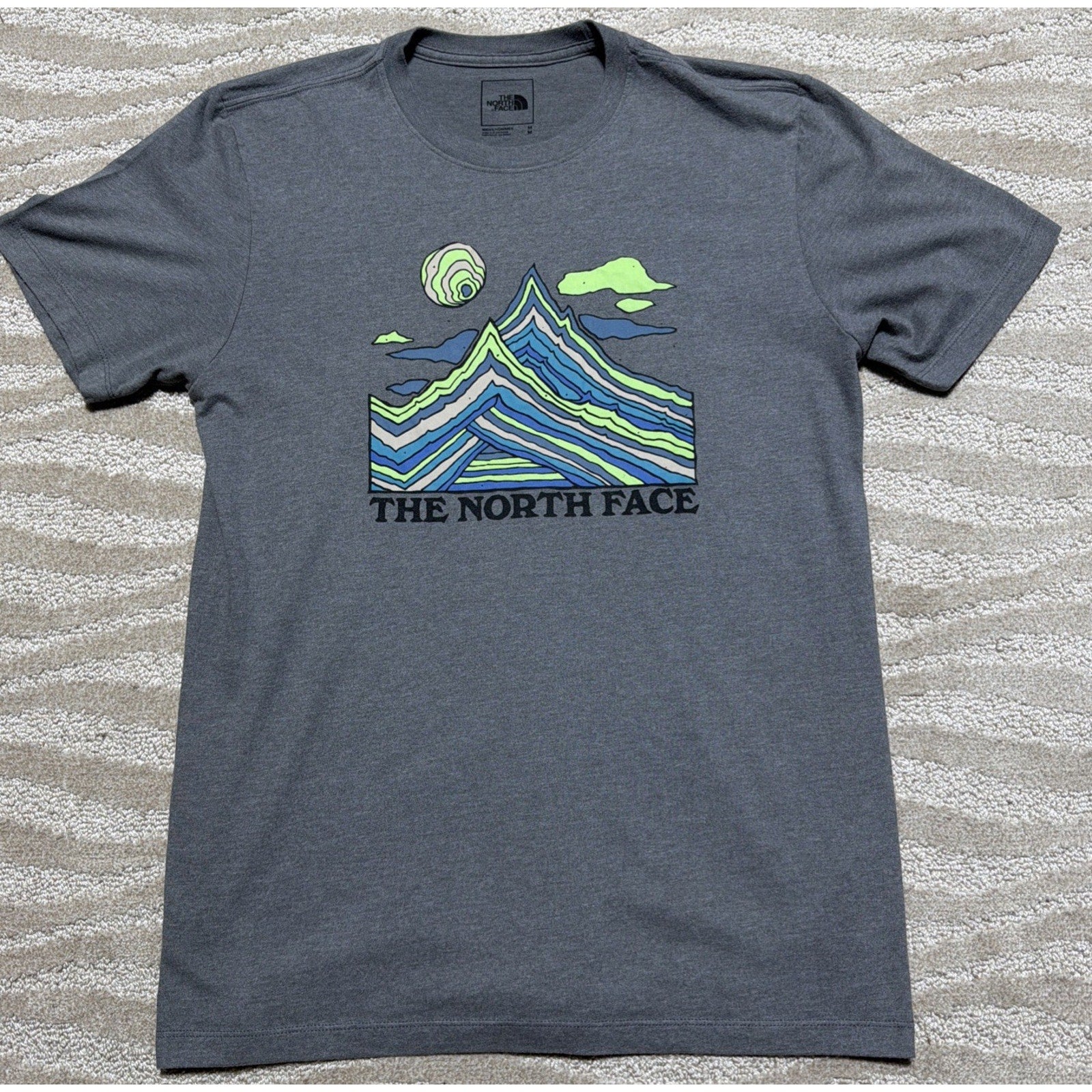 The North Face T Shirt Mens M Gray Mountain Peak Sunset Graphic Short Sleeve
