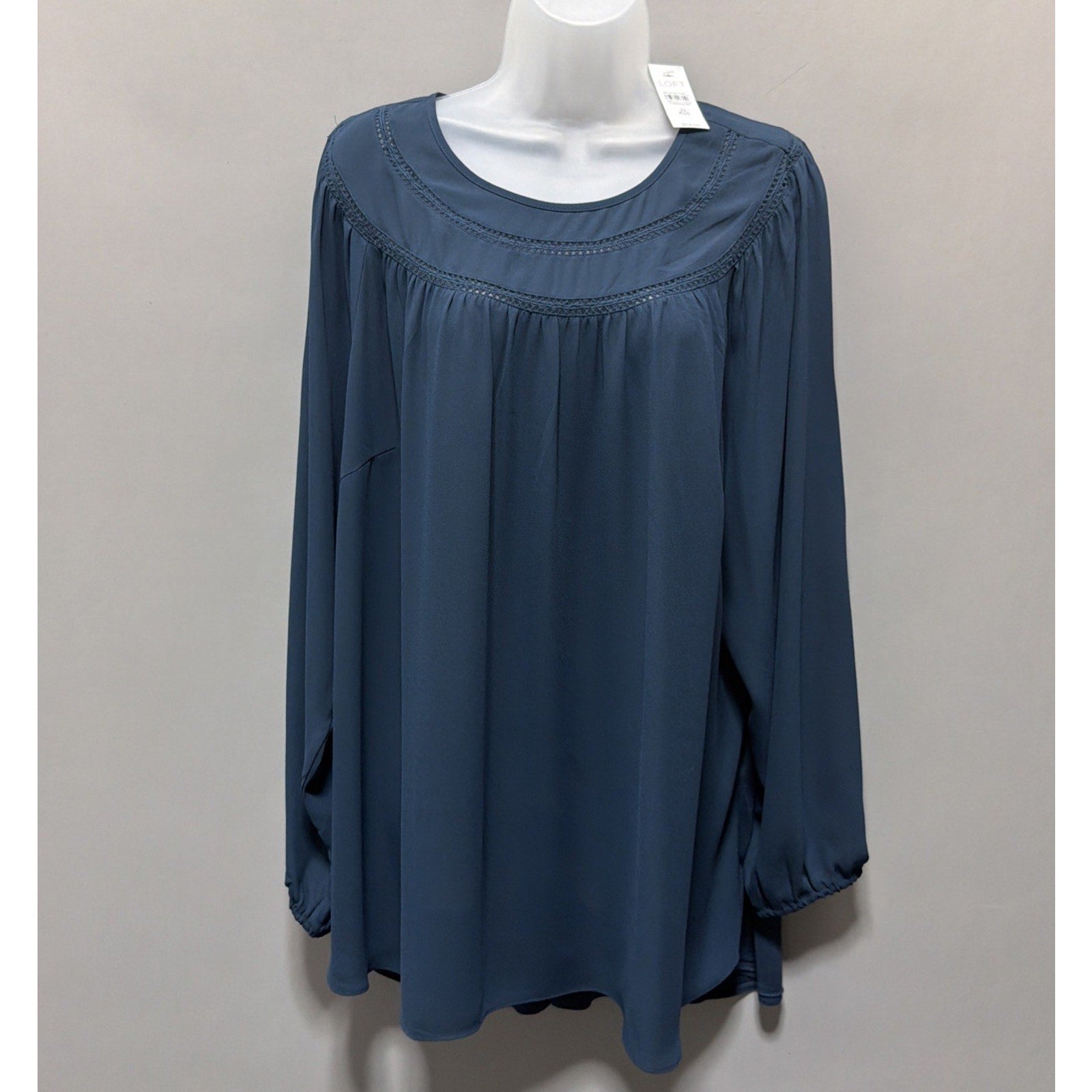 Ann Taylor Loft Top Plus Size 22 Green Chiffon Balloon Sleeve Lace Accents NWT
