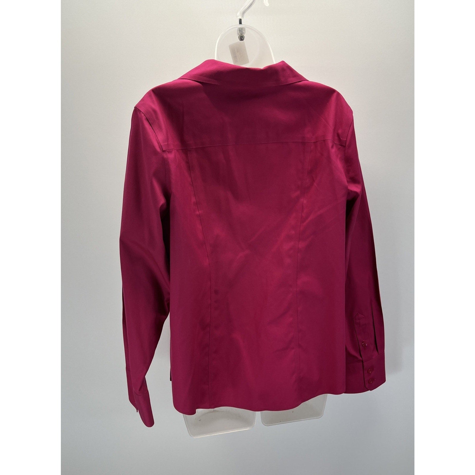 Chico's Non-Iron Shirt Sz 2 Magenta Button Front Longsleeve