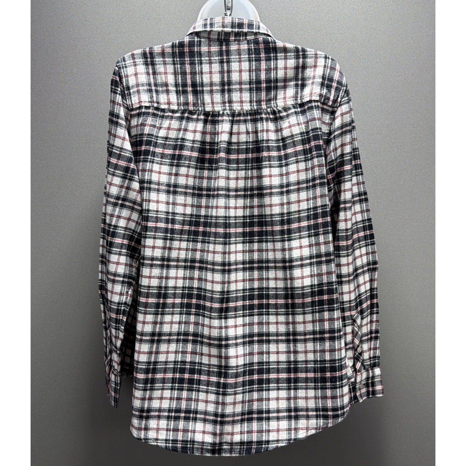 Croft & Barrow The Classic Shirt Extra Soft Flannel Womens M Plaid Button Up NWT