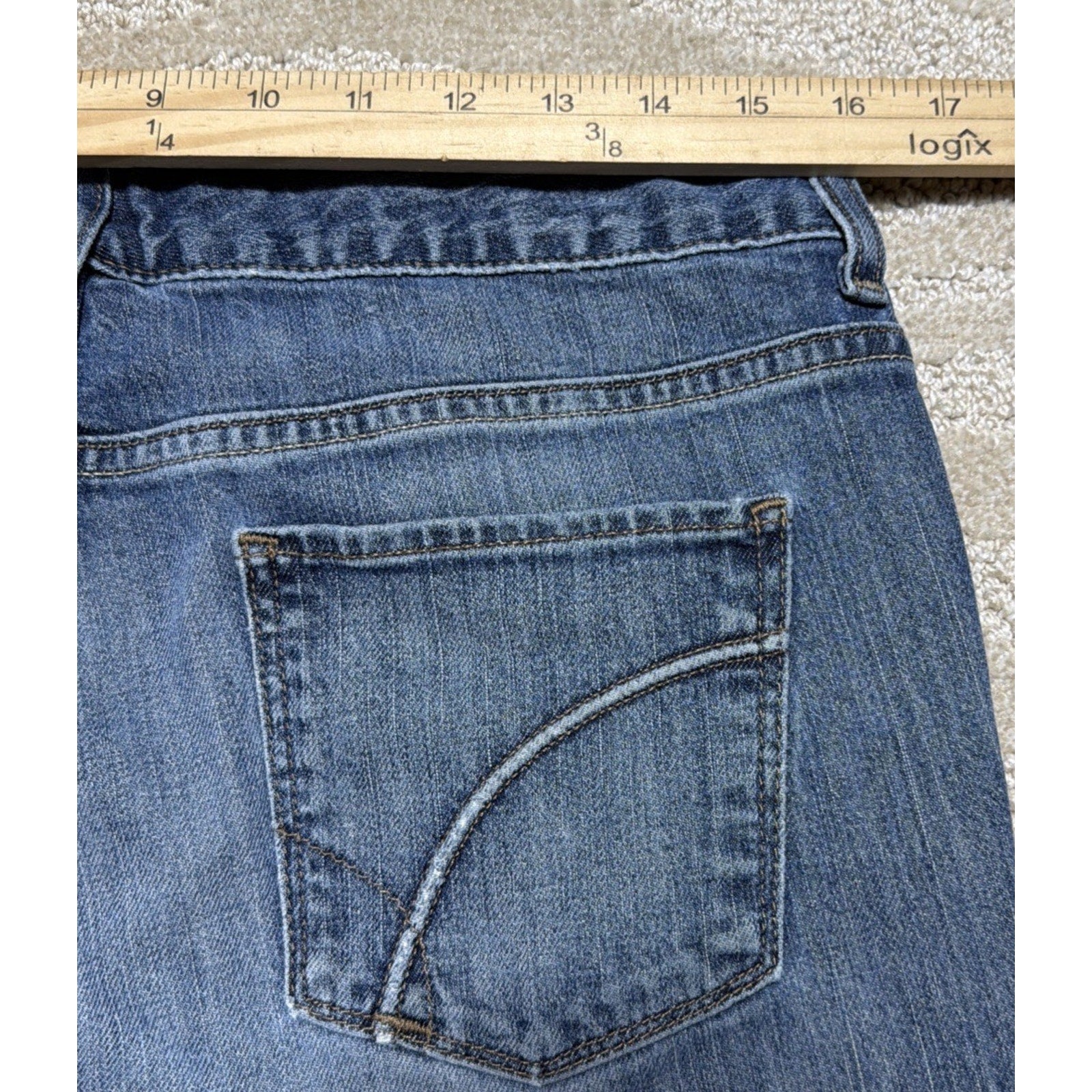 Vintage Y2K Eddie Bauer Jeans Womens Size Blue Classic Bootcut Mid Rise Pants
