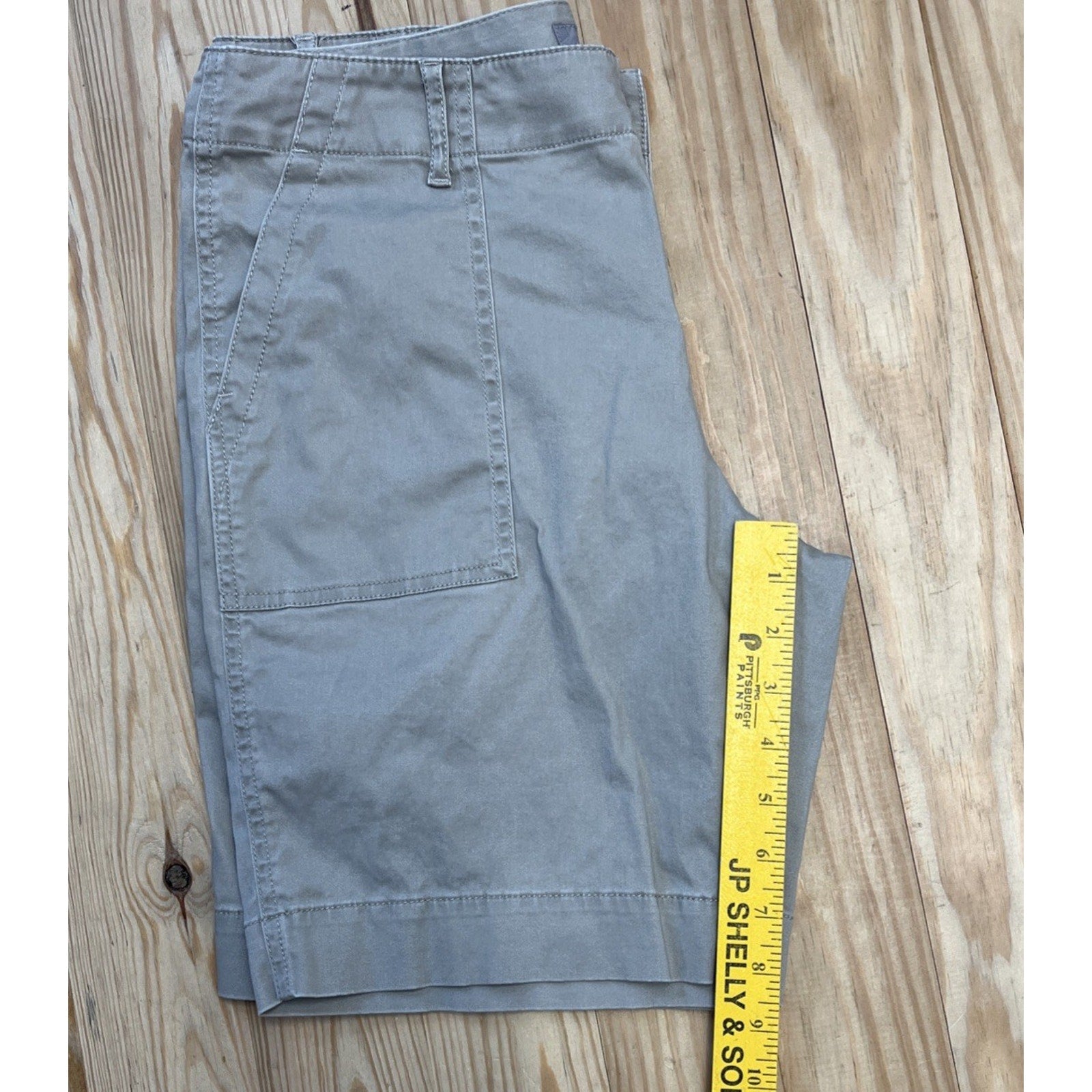 J Jill Shorts Womens 4 Beige Stretch Bermuda Casual Pockets Ladies