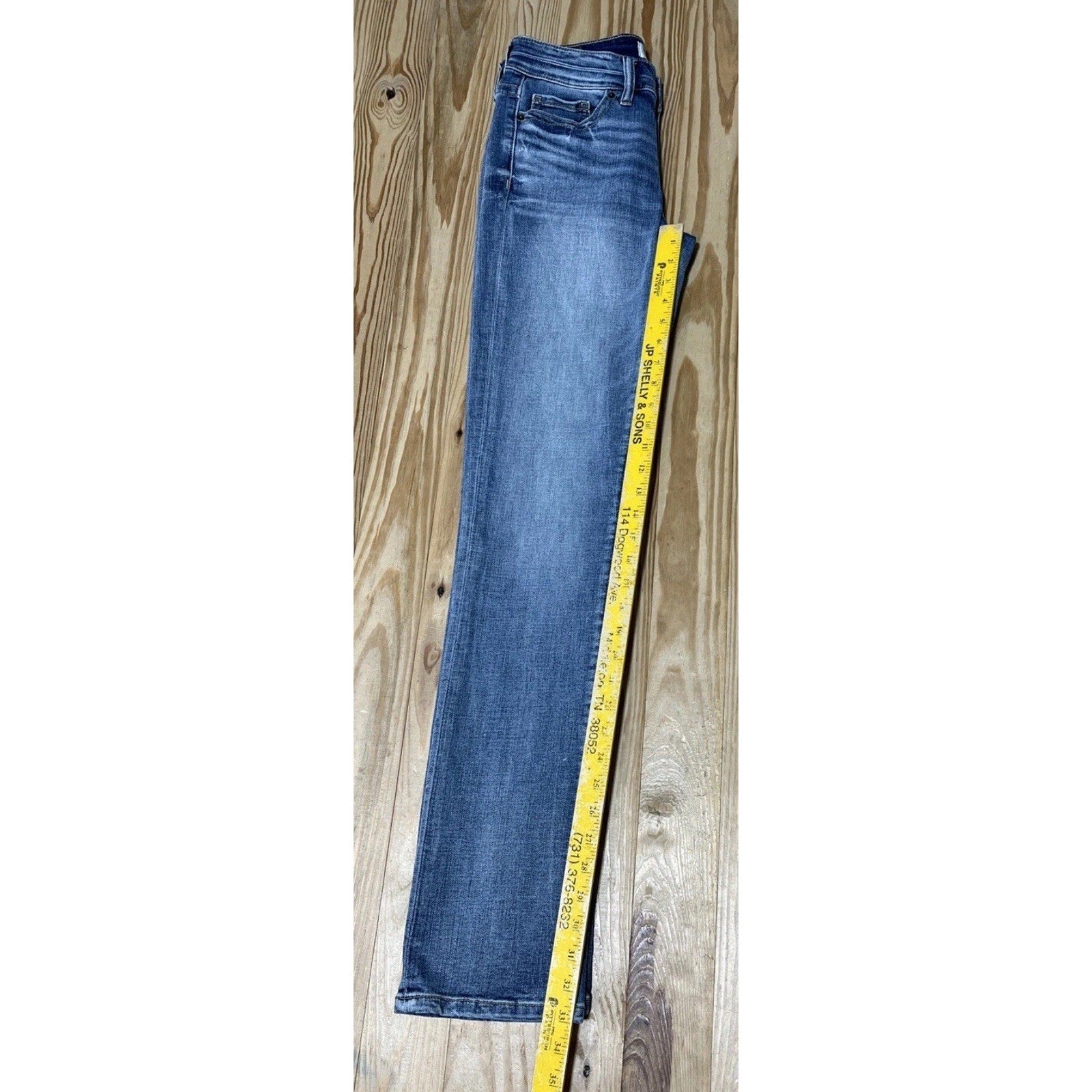 BKE Payton Jeans Womens 26x32 Mid Rise Straight Universal Fit Distressed Denim