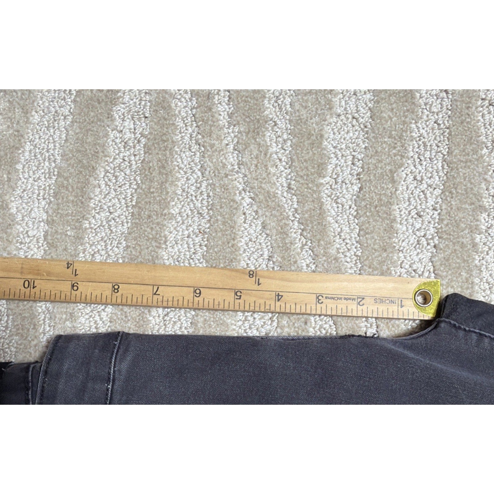 KanCan LA Mid Rise Skinny Distressed Jeans Women's Size 11/29 Black Cut 4374