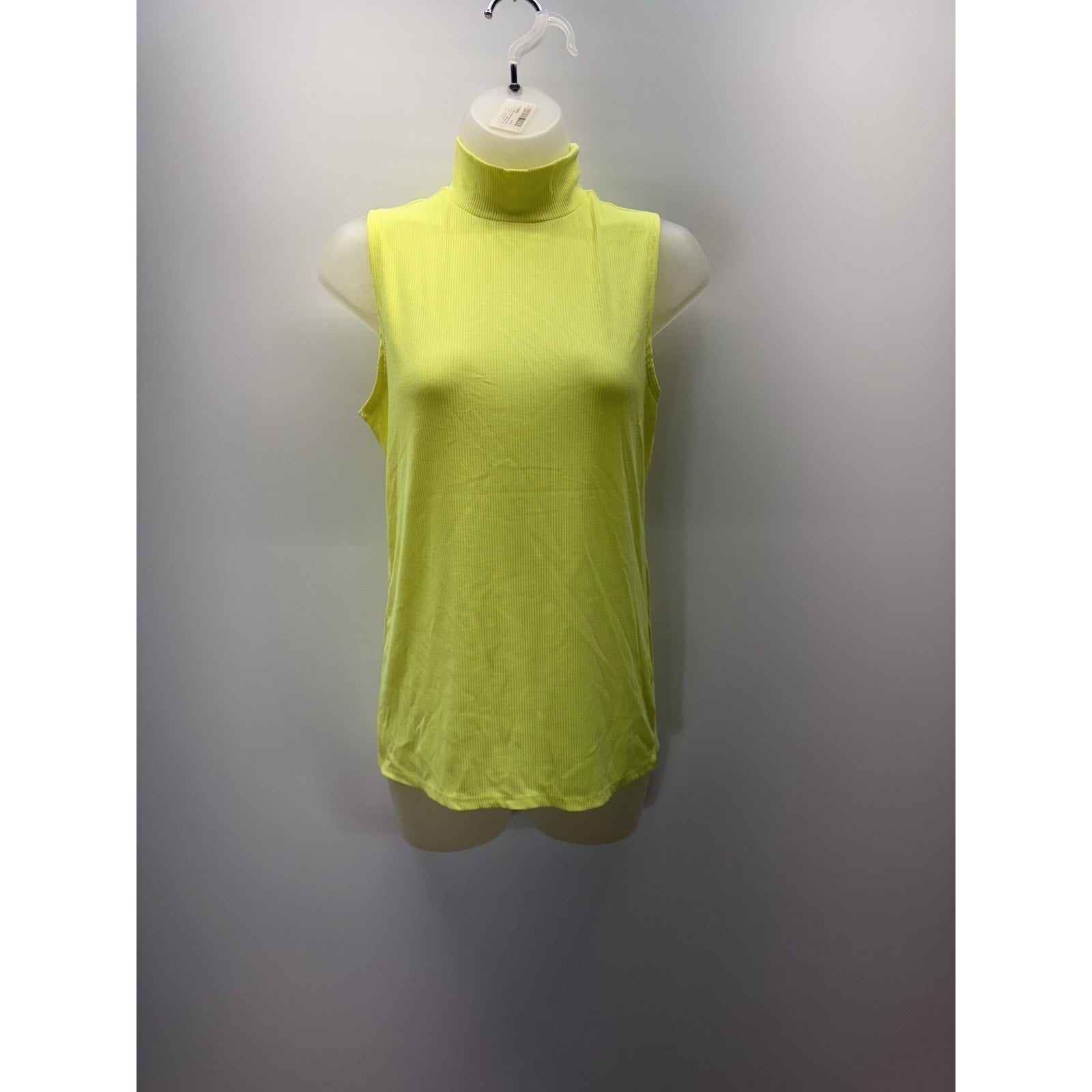 No Boundaries Women's Juniors Sleeveless Mock Neck Neon Yellow Top Size Medium