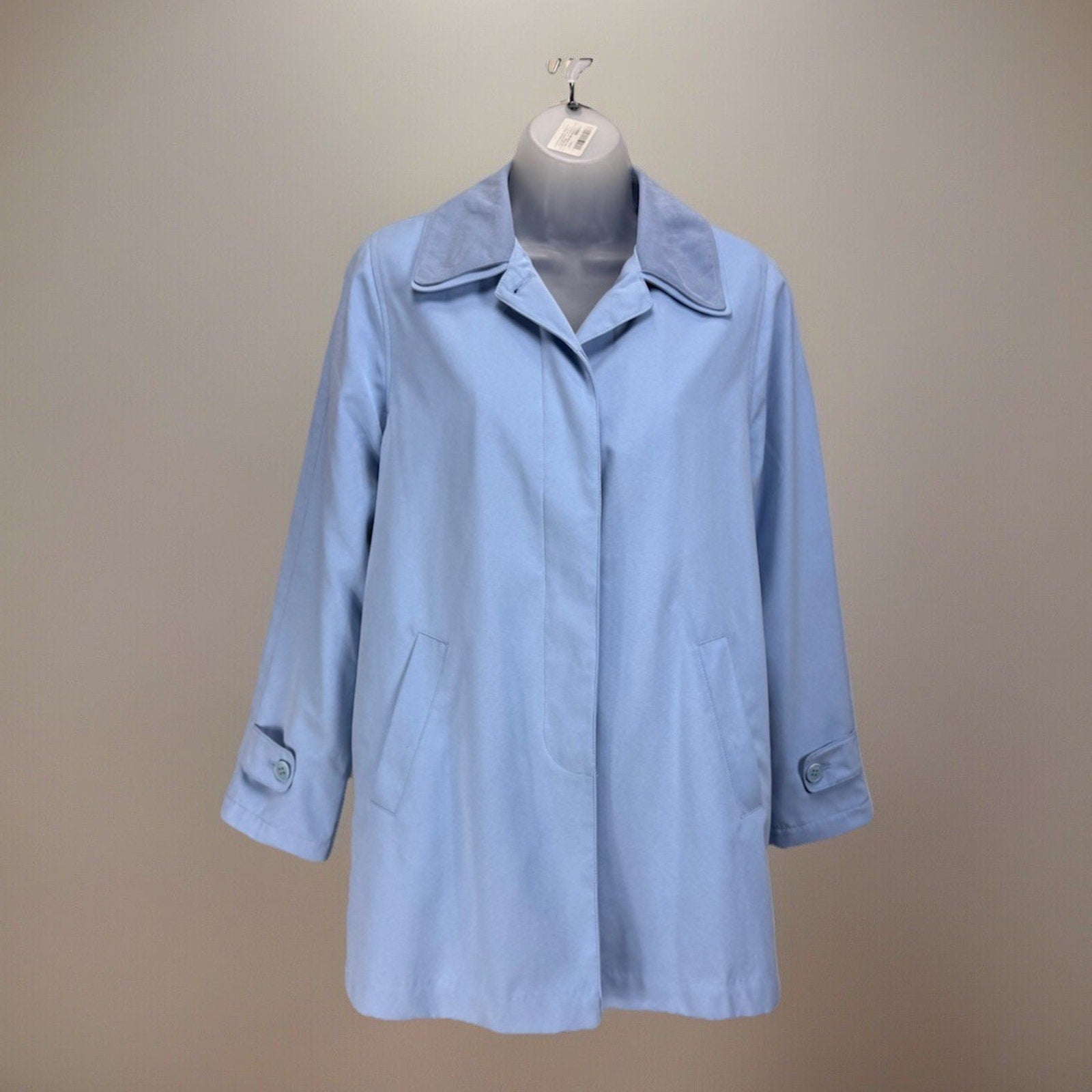 London Fog Women’s Sorbet Blue Jacket Size Small Petite Long With Hidden Button