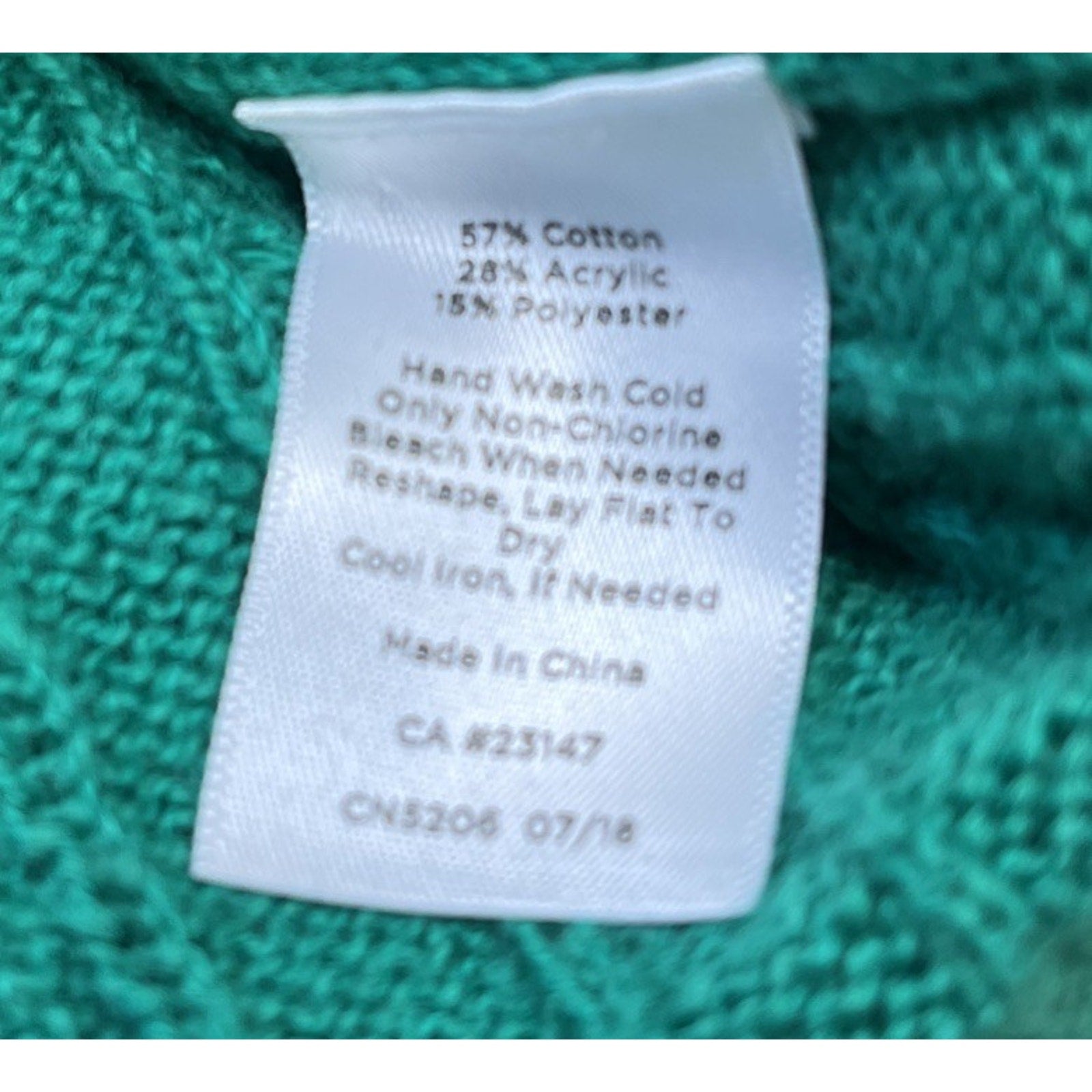 Talbots Petites Sz MP Green Long Sleeve Pullover Round Neck Cable Knit Sweater