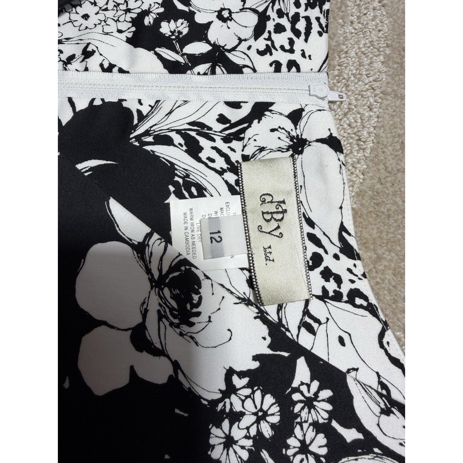 dBy Ltd Black White Floral Dress Womens 12 Sleeveless A-Line Stretch Lined