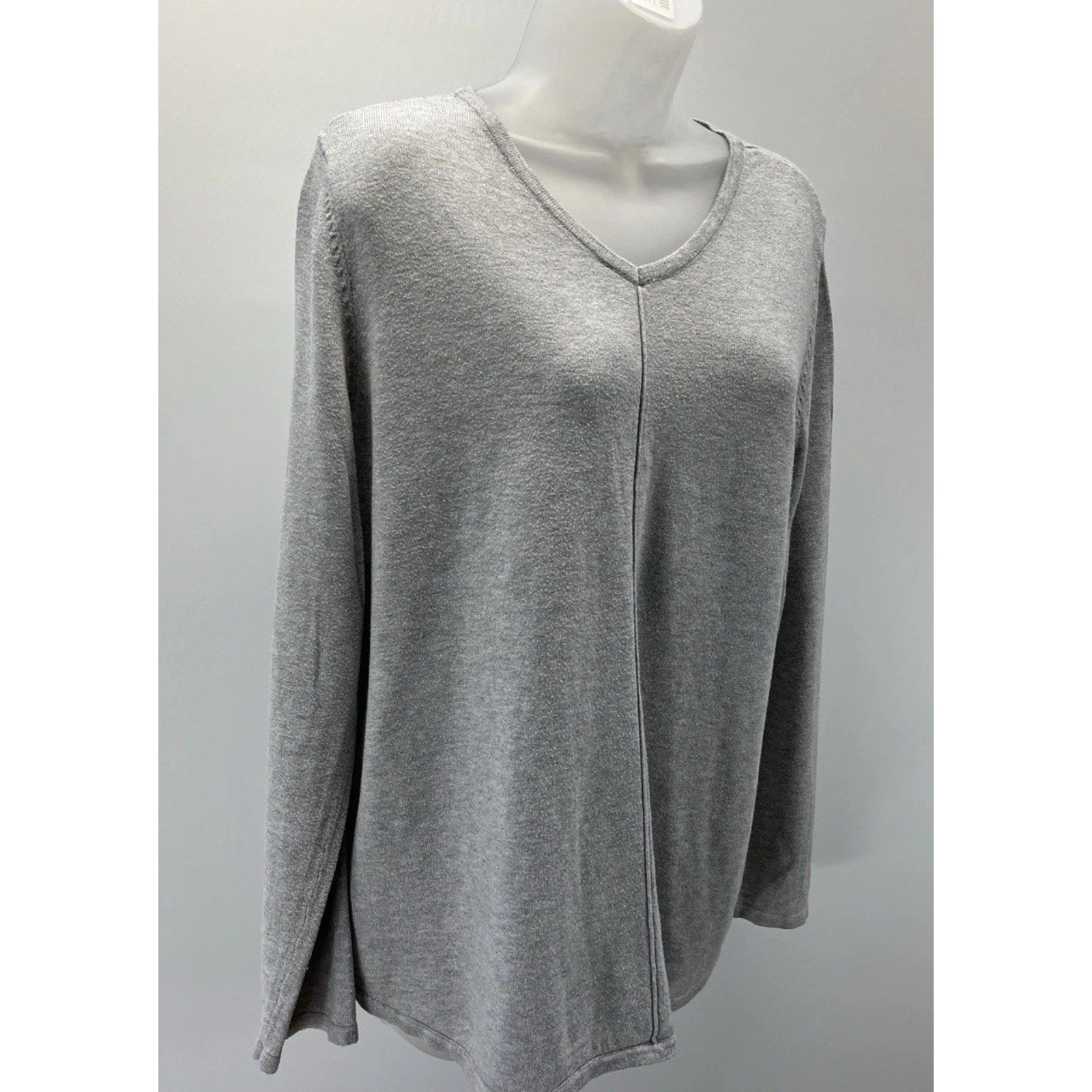 Chicos 2 Tunic Sweater Womens L Gray V Neck Lightweight Pullover