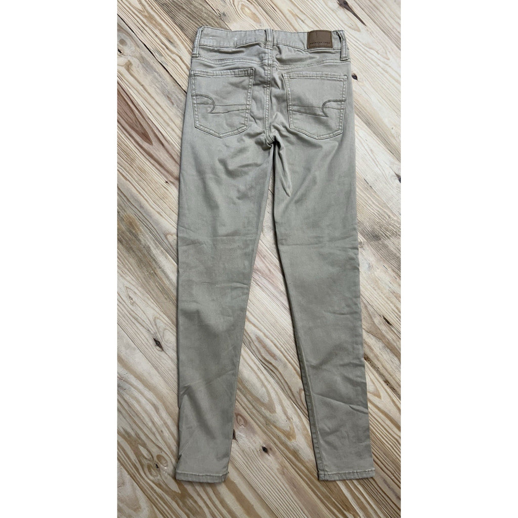 American Eagle Women's Tan Super Stretch Skinny Pants Size 00 Short.
