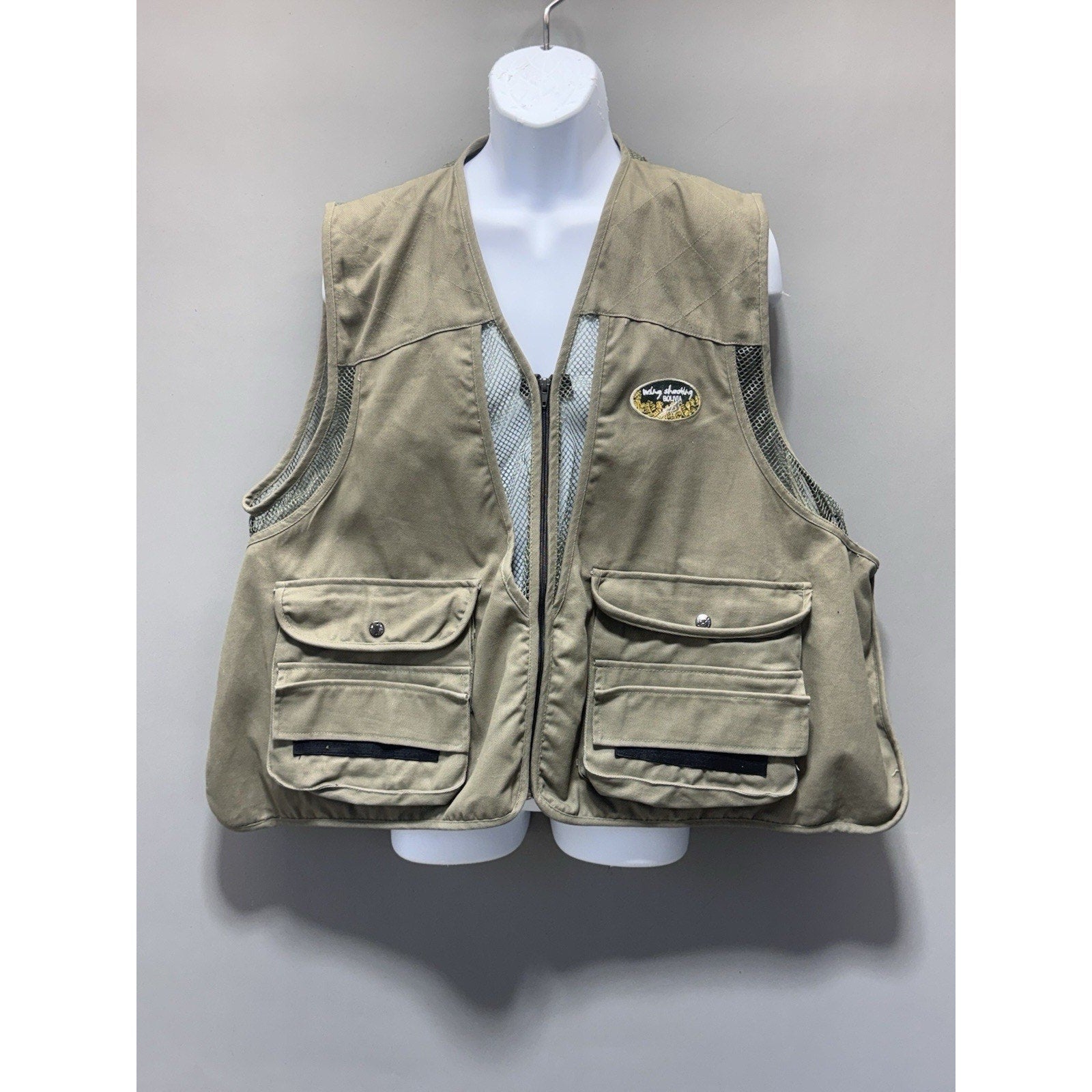 Vintage Shooting Fishing Vest Mens 1X Khaki Mesh Utility Full Zip Multi Pocket