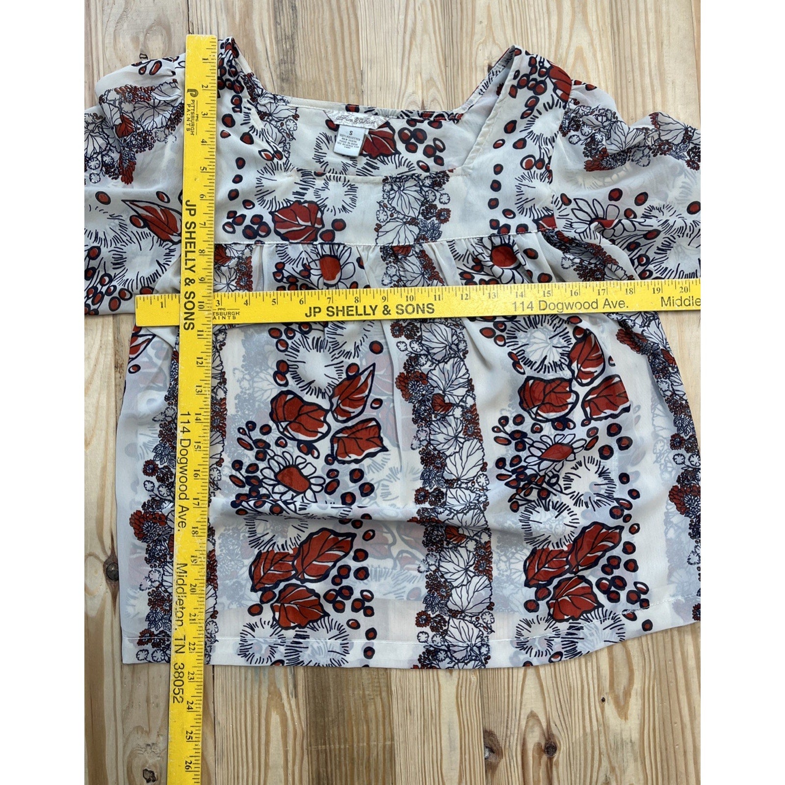 FUN & FLIRT BLOUSE Semi-Sheer Small Polyester Pullover Long Sleeves EUC