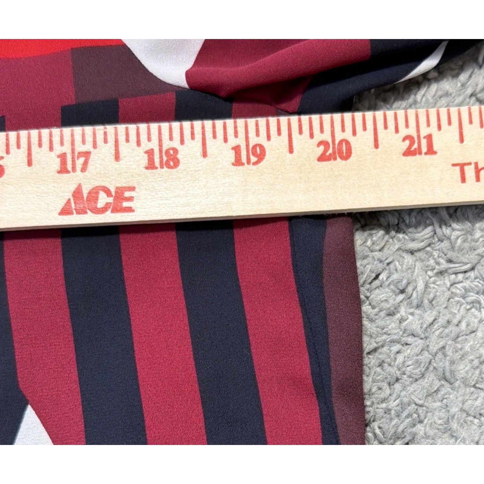 Loft Womens sz S Top Red Black Geometric Long Sleeve Wide Neck Pullover Blouse