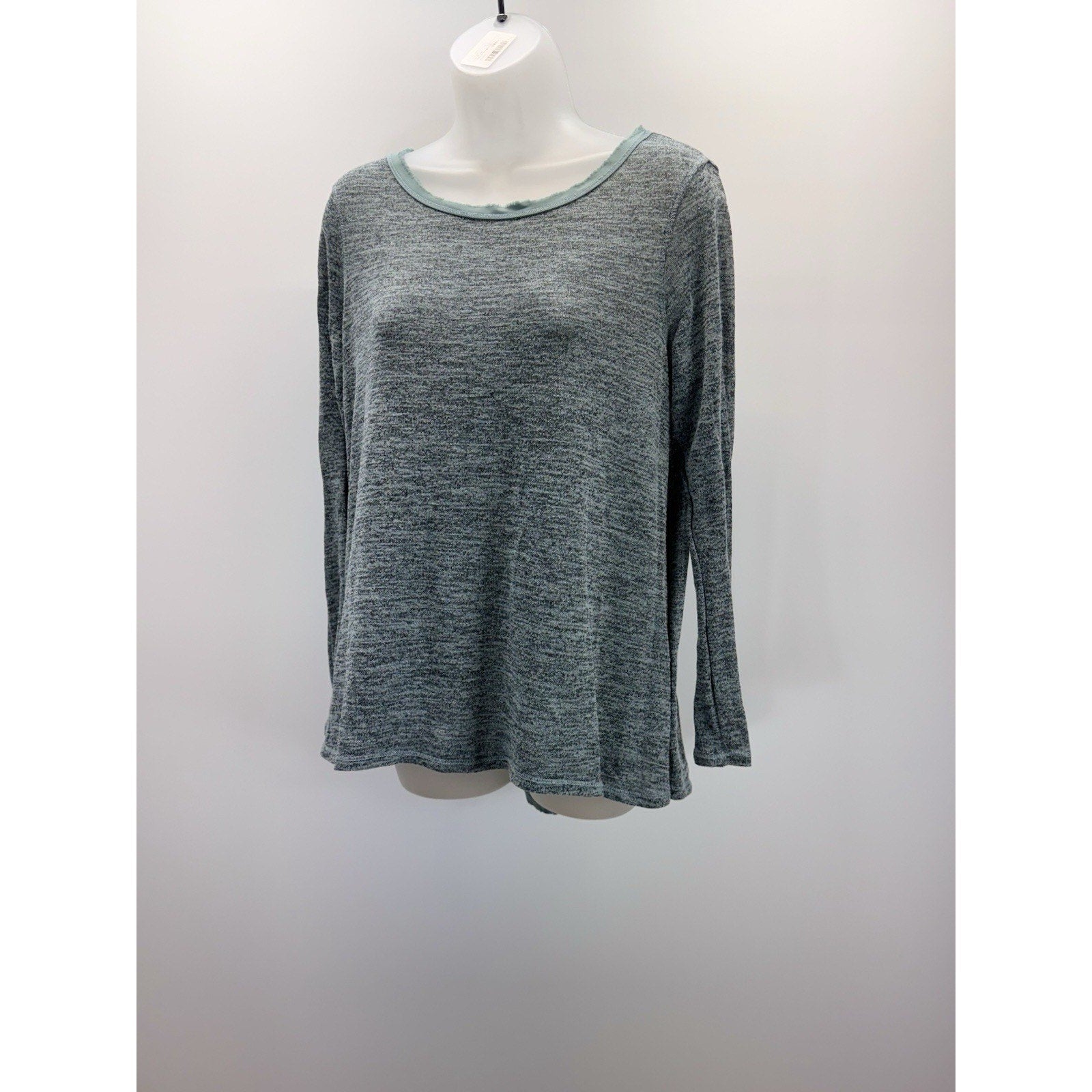 Xhilaration Womens L Gray with White Lace Trim Long Sleeve Shirt Blouse