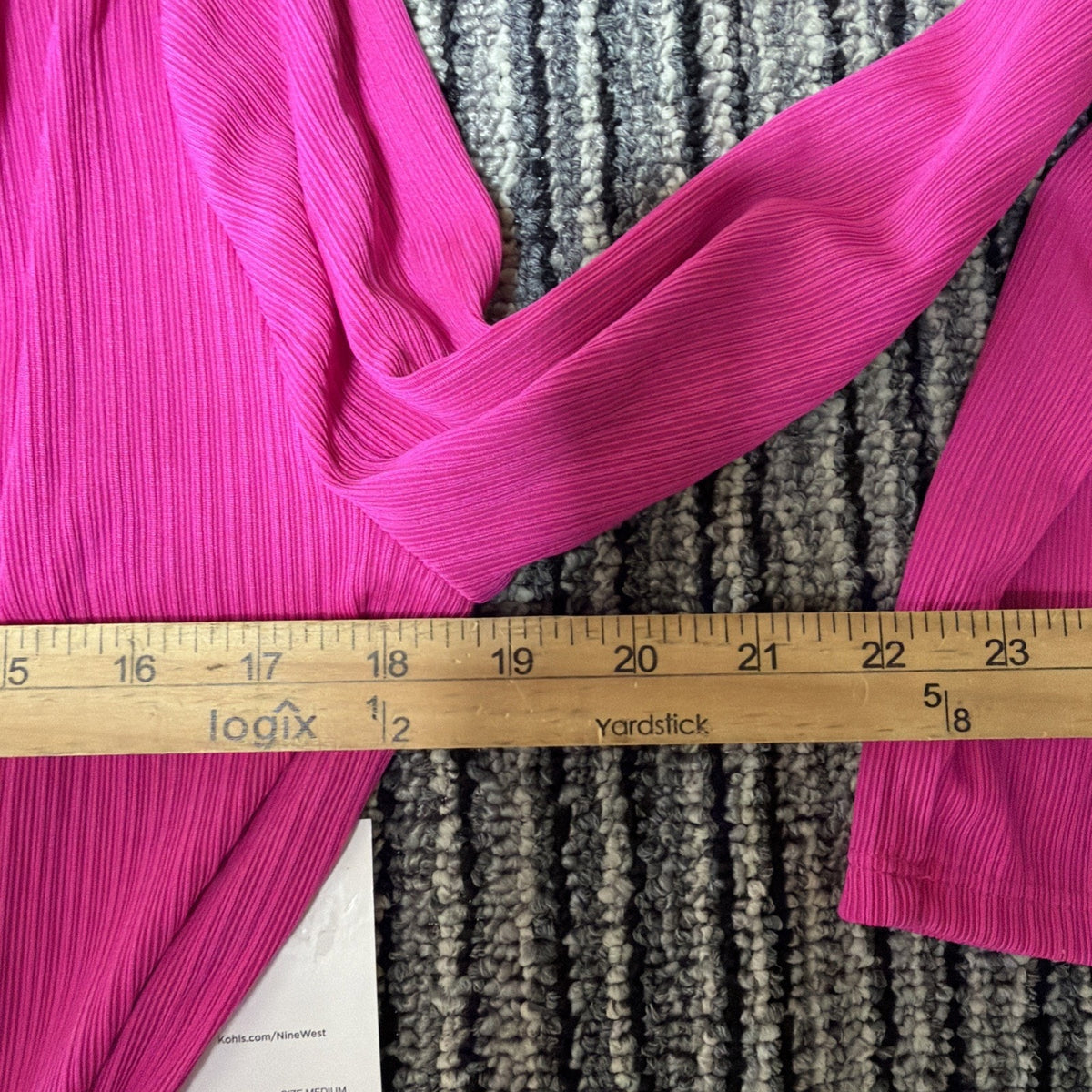 NWT ~ Nine West ~ Wrap Shirt w/Ruched Detail on side Fuchsia Size M Stretch