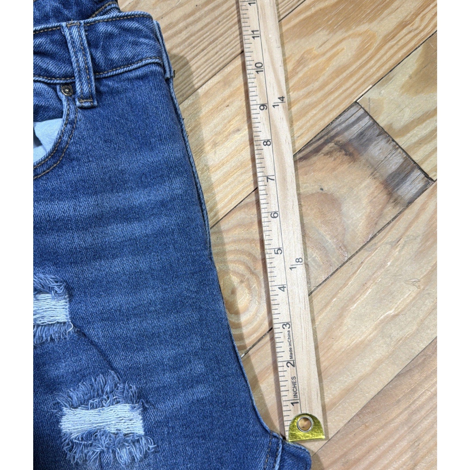 Wax Jean Women's Size 11/30 Hi-rise Skinny Distressed Stretch Denim Jeans