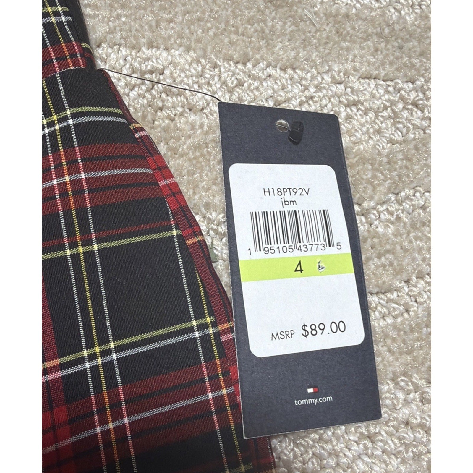 Tommy Hilfiger Plaid Pants Women 4 Red Black White Tartan Skinny Leggings NWT