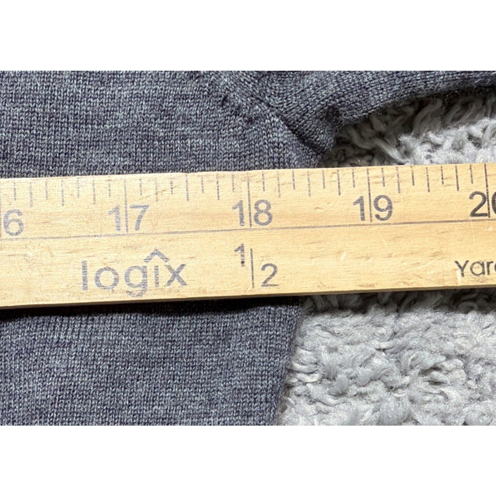 Vintage NWT Talbots M Gray 100% Merino Wool Knit Sweater Preppy Minimalist