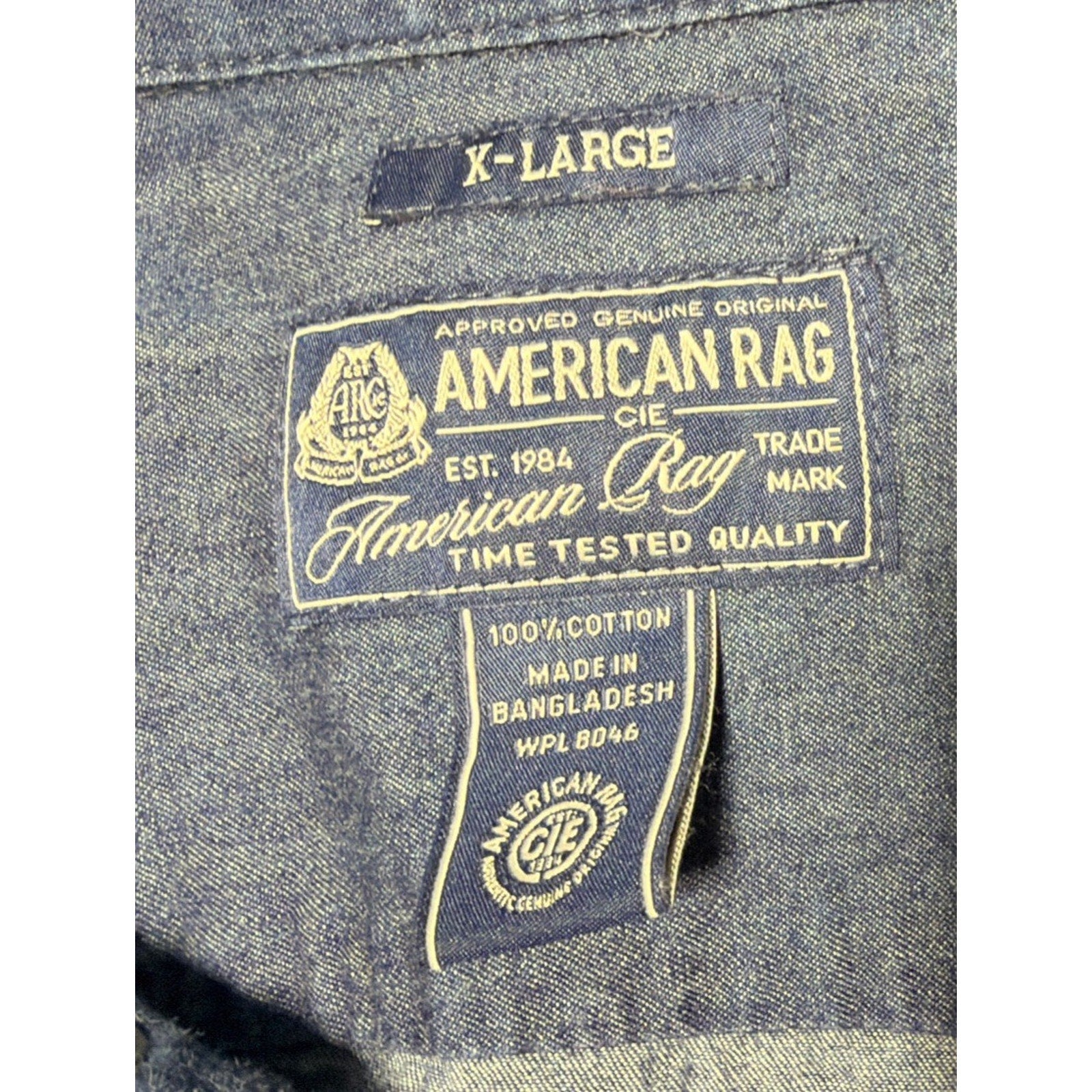 American Rag Men's Chambray Shirt XL Blue Denim Pockets Pearl Snaps Western