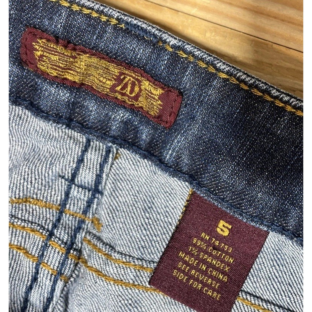 Zd Premium Jeans Skinny Leg Size 5 Medium Wash Juniors Womens