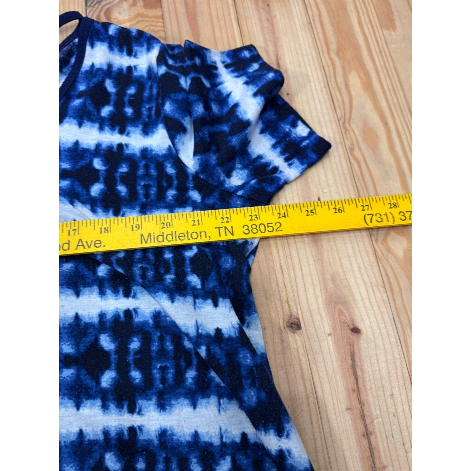 Just Be Womens Blouse Size Small Slit Sides Multi Color