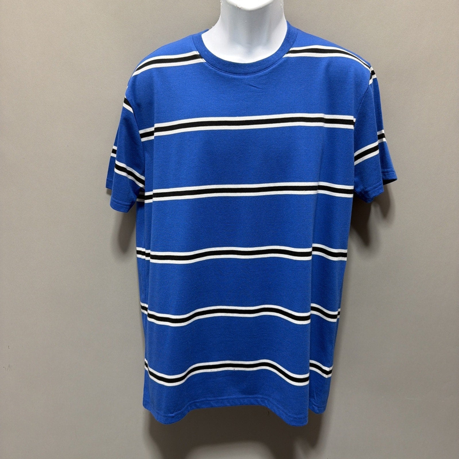 Mens Forever 21 Cotton Blend Crew Neck Short Sleeve Tshirt Medium NWT