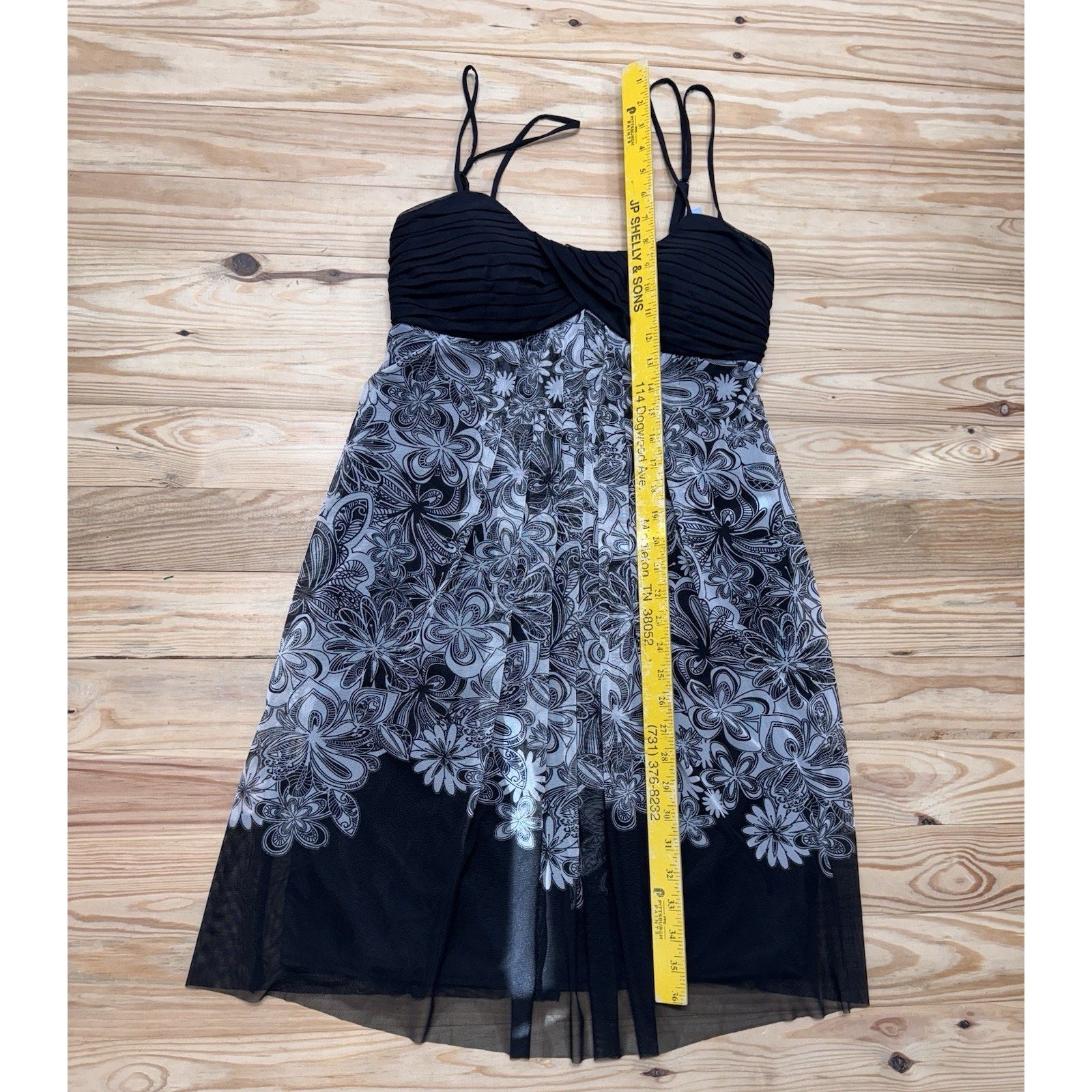 London Times Gray Black Floral Ruffle Bottom Sleeveless Women’s Dress Size 10