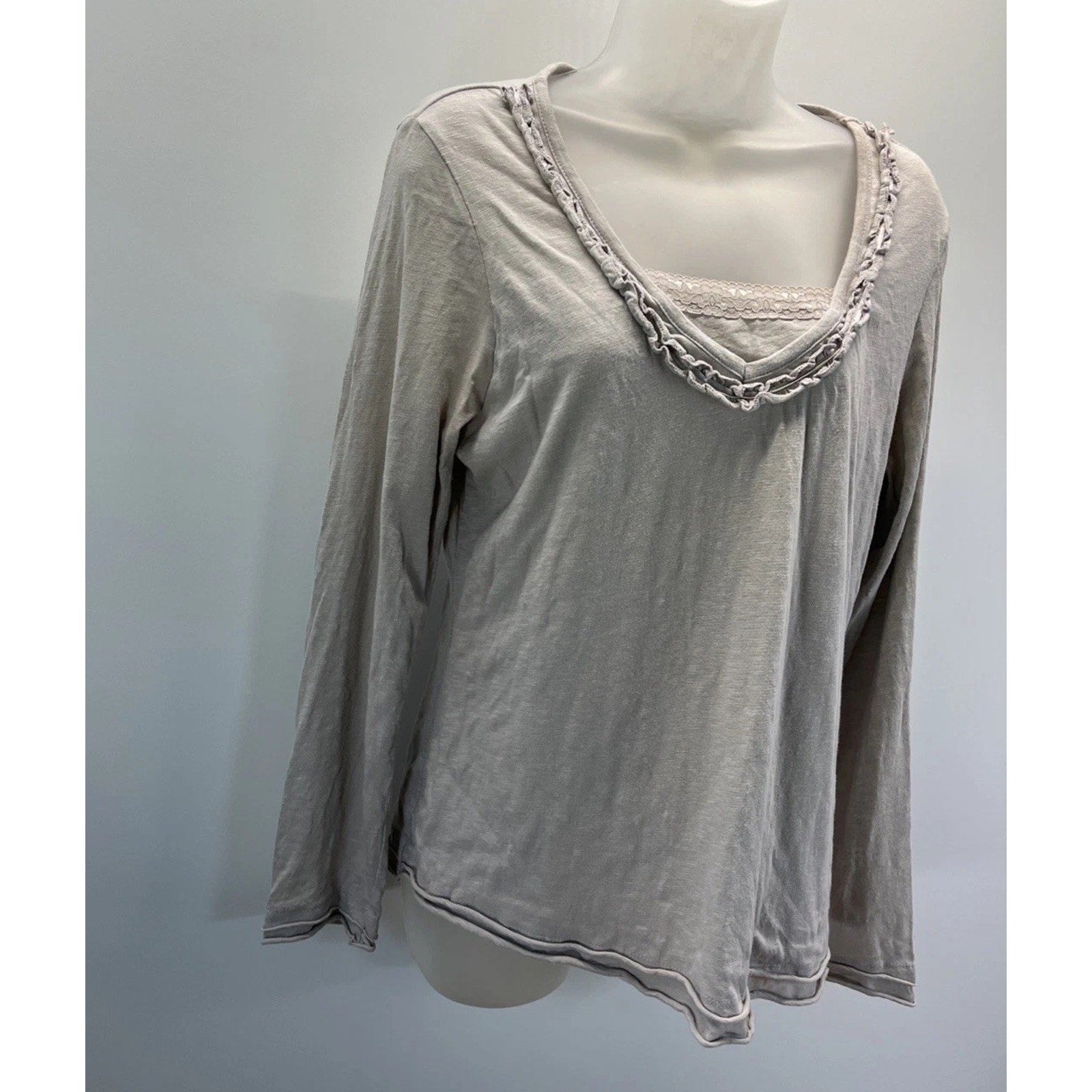 April Cornell Tunic Top Sz M Gray Long Sleeve Boho Cottage Laced Embroidered